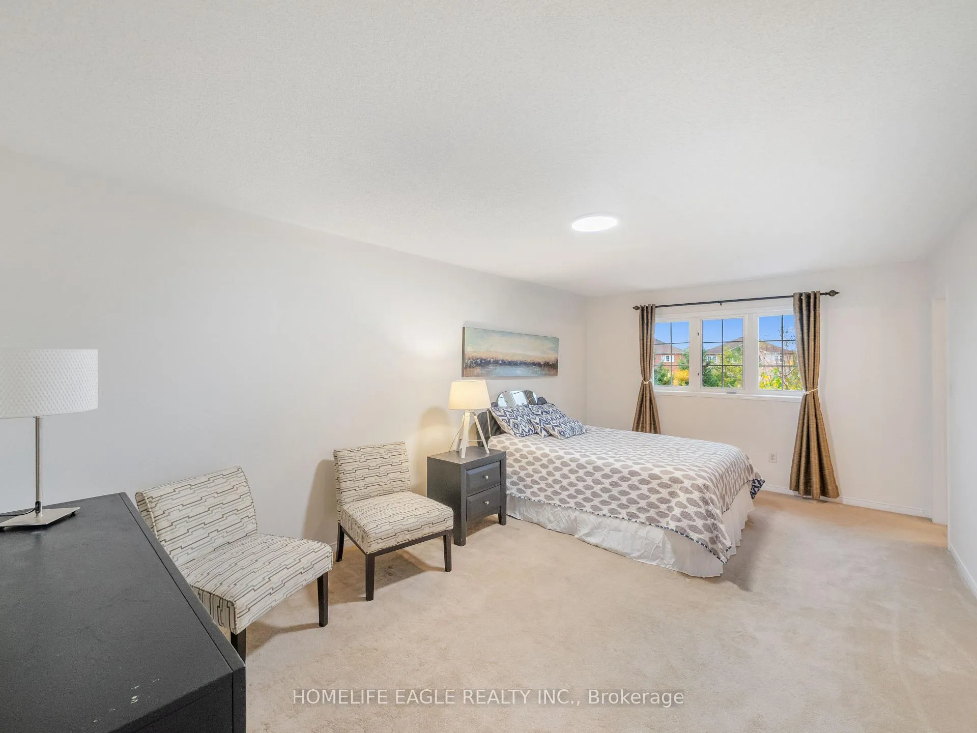 Photo 10 of 14 Corvette Court, Brampton, Fletcher's Meadow — HOMEH