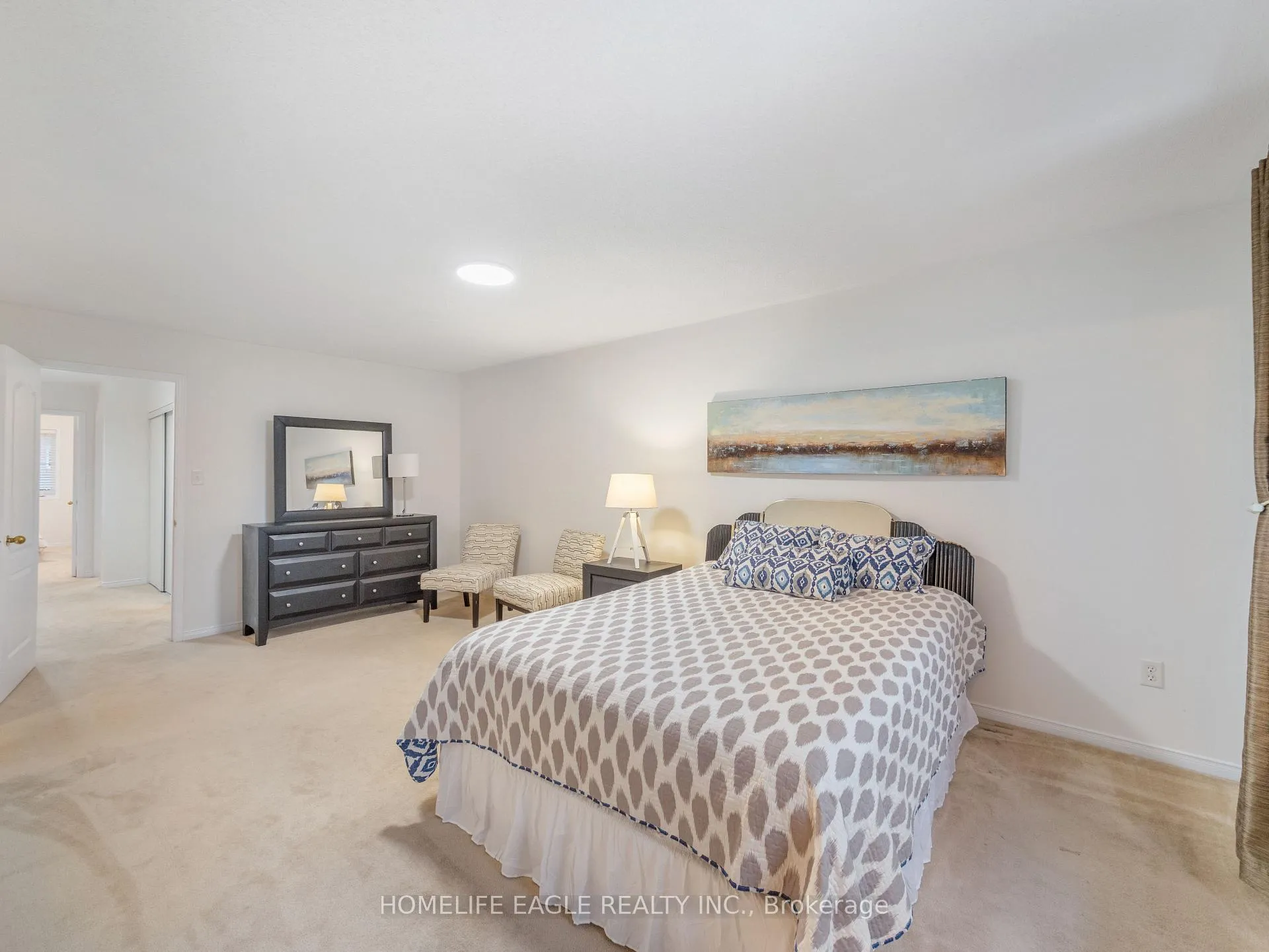 Photo 11 of 14 Corvette Court, Brampton, Fletcher's Meadow — HOMEH