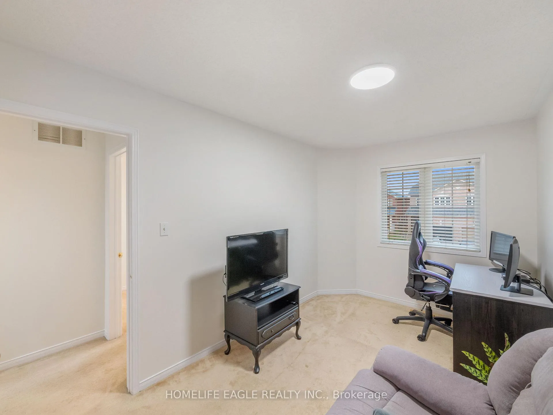 Photo 18 of 14 Corvette Court, Brampton, Fletcher's Meadow — HOMEH