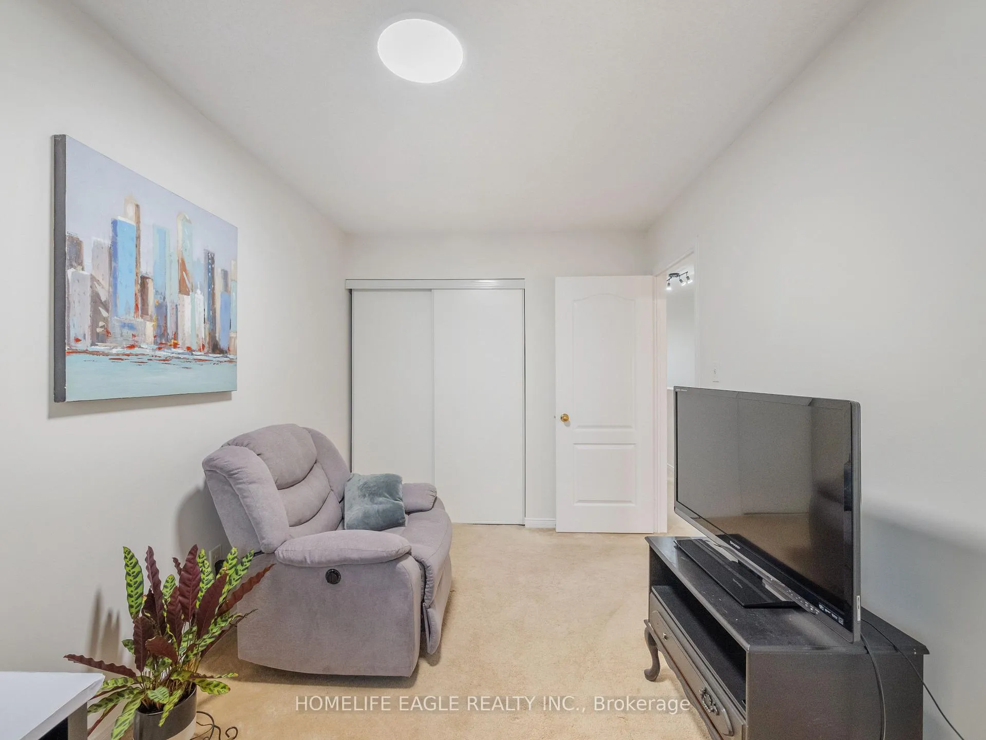 Photo 19 of 14 Corvette Court, Brampton, Fletcher's Meadow — HOMEH