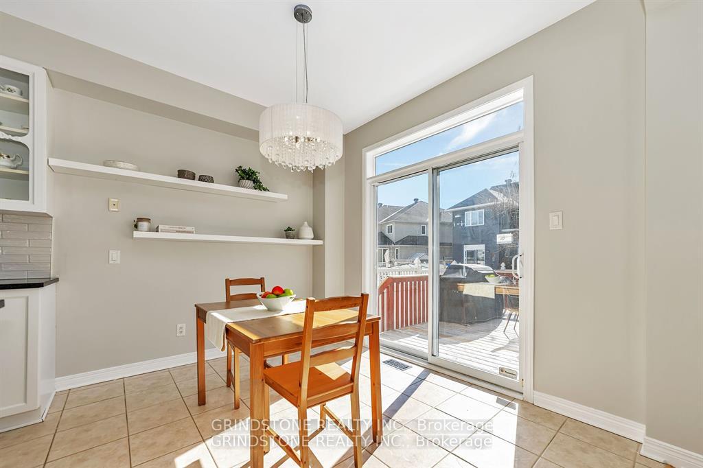 Photo 14 of 12 Escade Drive, Ottawa, Barrhaven East — HOMEH