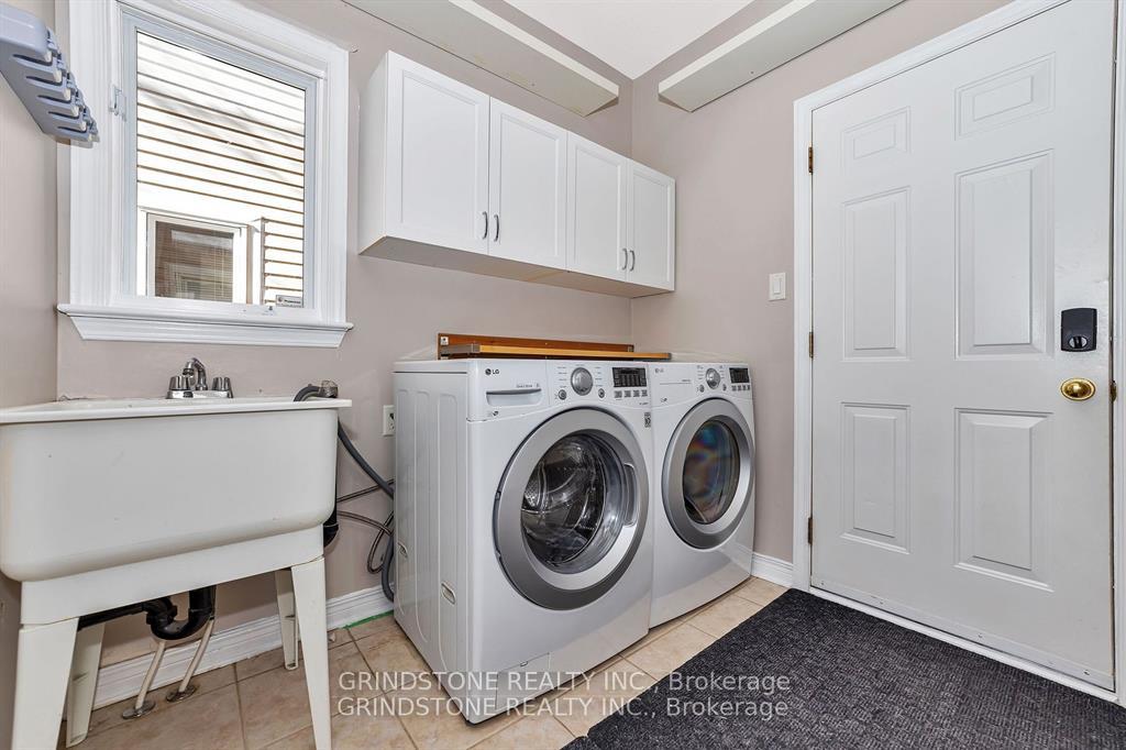 Photo 23 of 12 Escade Drive, Ottawa, Barrhaven East — HOMEH