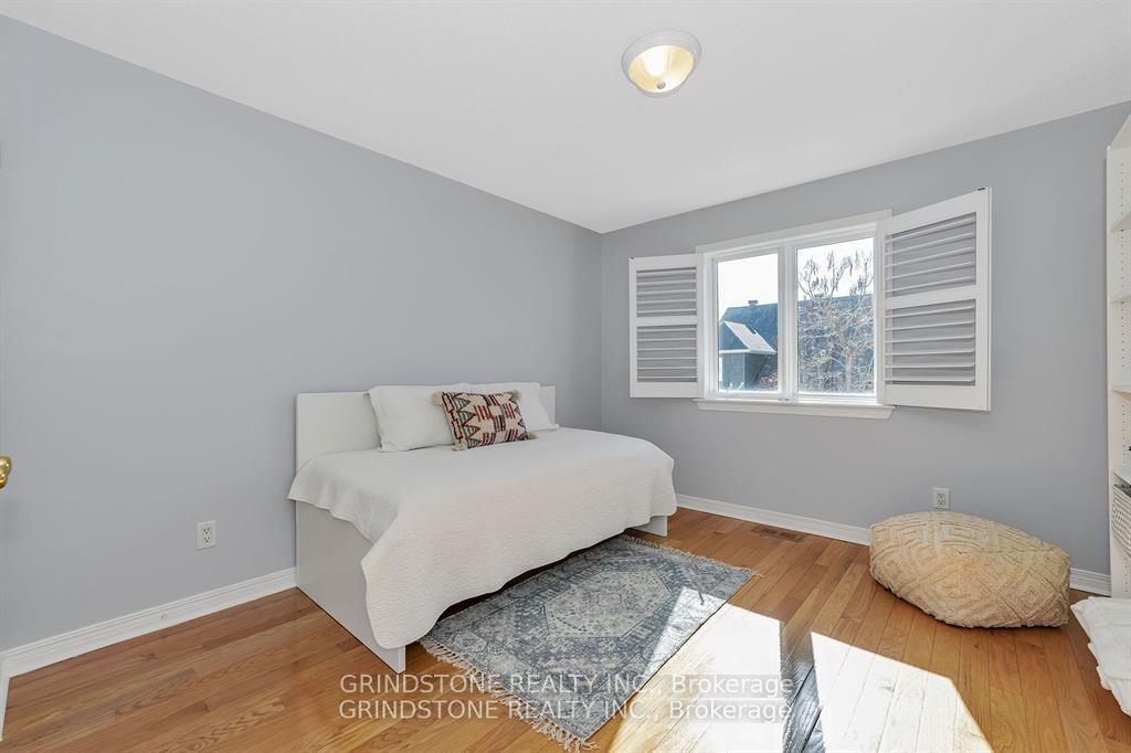 Photo 32 of 12 Escade Drive, Ottawa, Barrhaven East — HOMEH