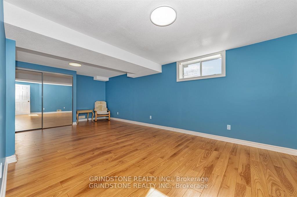 Photo 34 of 12 Escade Drive, Ottawa, Barrhaven East — HOMEH