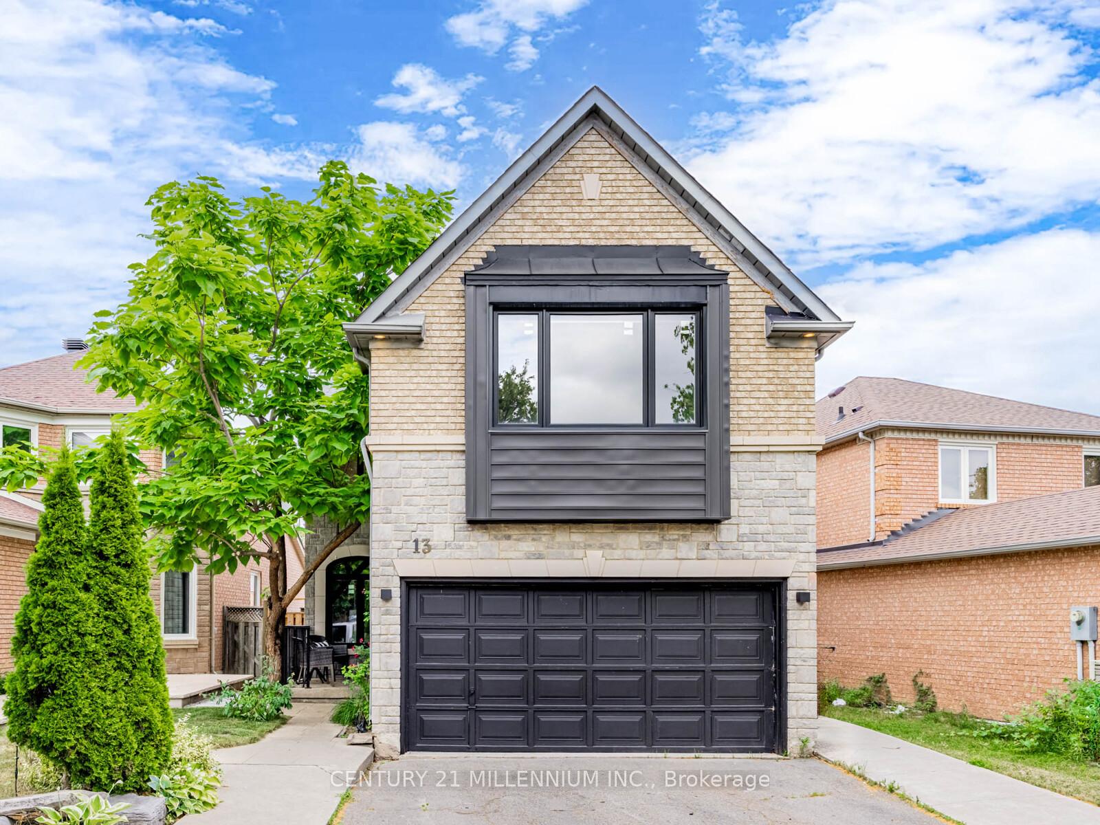 Photo 1 of 13 Rocky Mountain Crescent, Brampton, Sandringham-Wellington — HOMEH