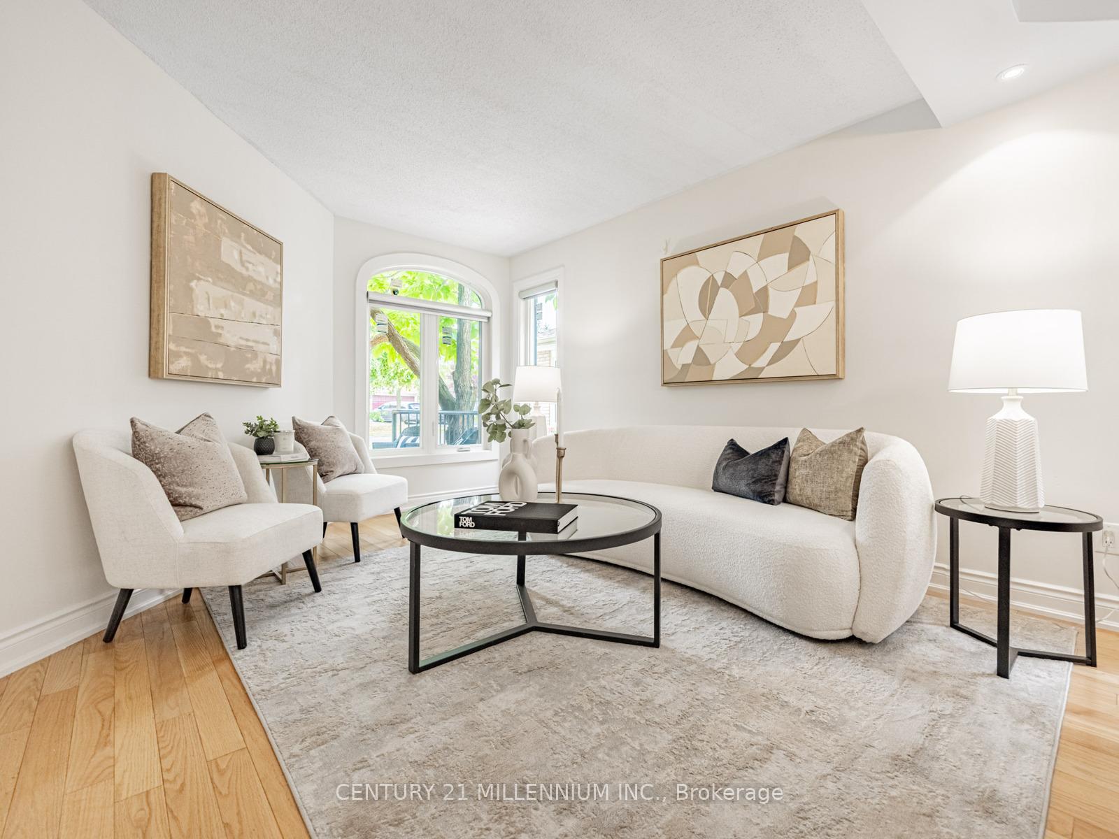 Photo 2 of 13 Rocky Mountain Crescent, Brampton, Sandringham-Wellington — HOMEH