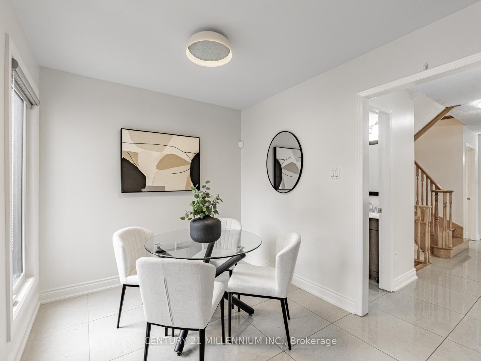Photo 5 of 13 Rocky Mountain Crescent, Brampton, Sandringham-Wellington — HOMEH