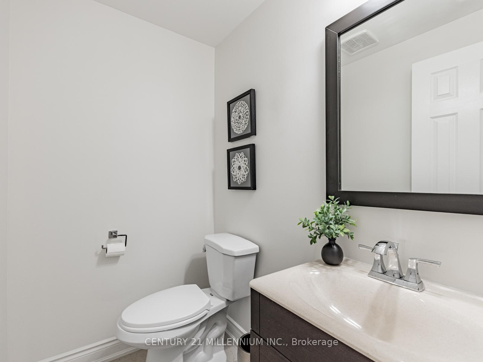 Photo 7 of 13 Rocky Mountain Crescent, Brampton, Sandringham-Wellington — HOMEH