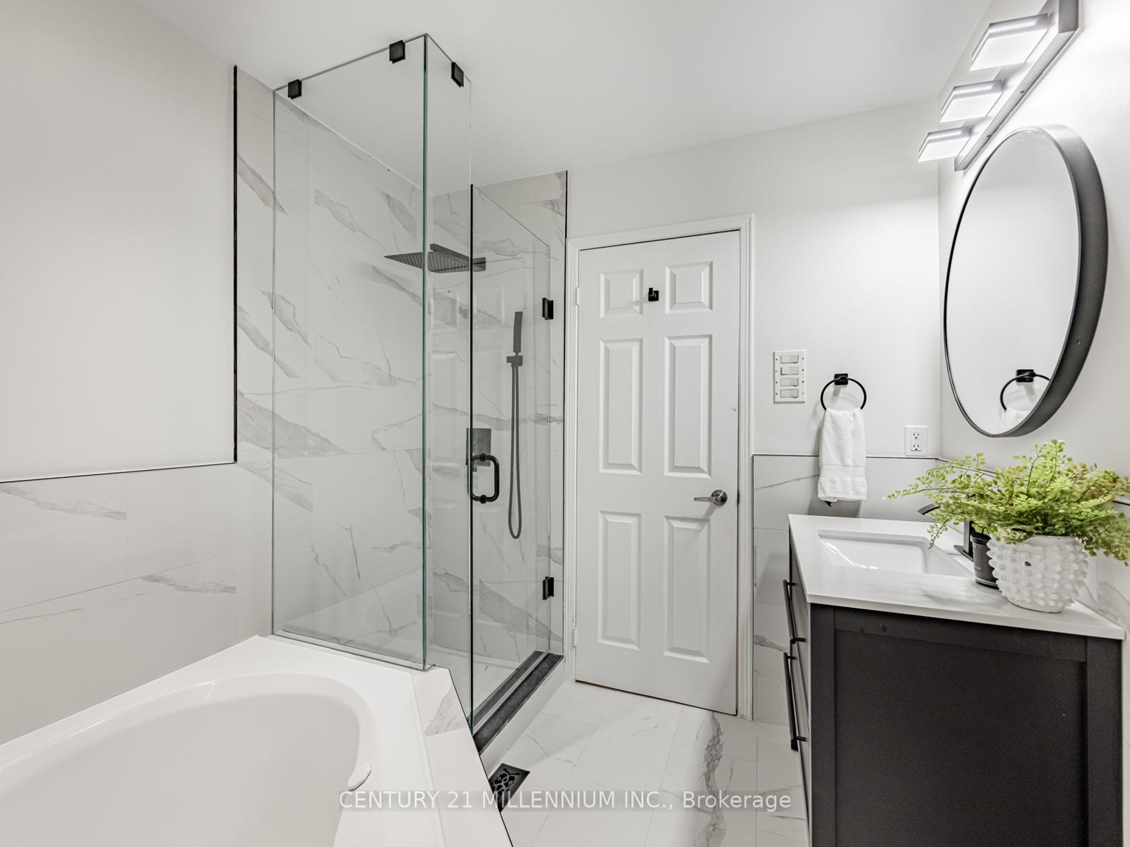 Photo 36 of 13 Rocky Mountain Crescent, Brampton, Sandringham-Wellington — HOMEH