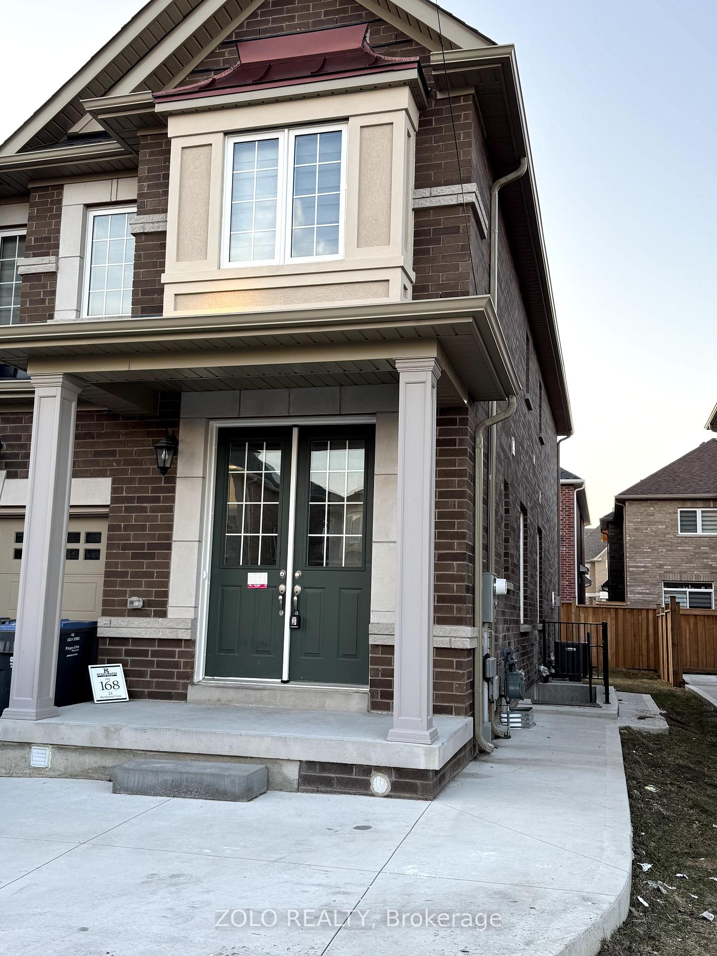 Front of Unit Basement, 21 Benhurst Crescent