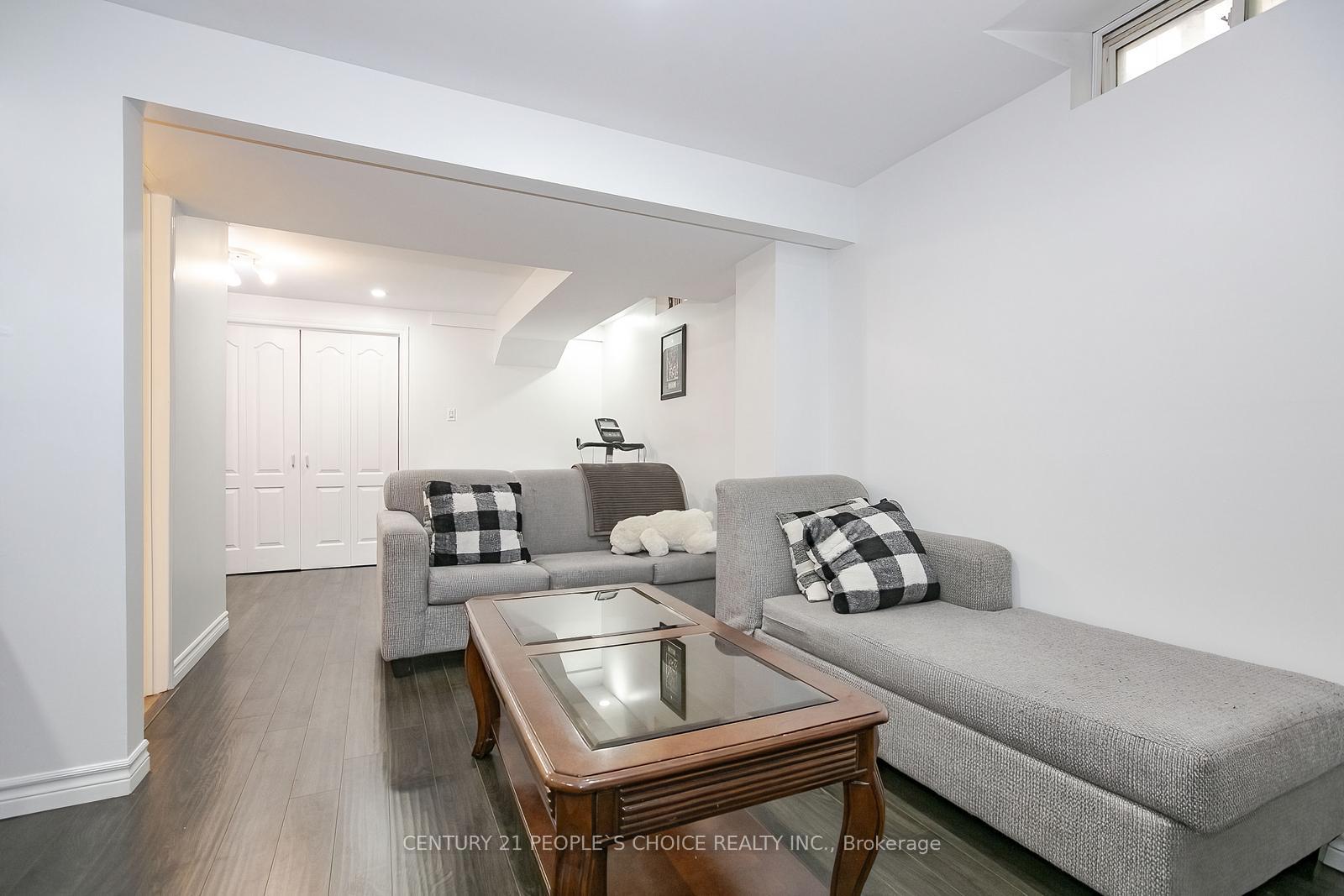 Photo 44 of 47 Garibaldi Drive, Brampton, Fletcher's Meadow — HOMEH