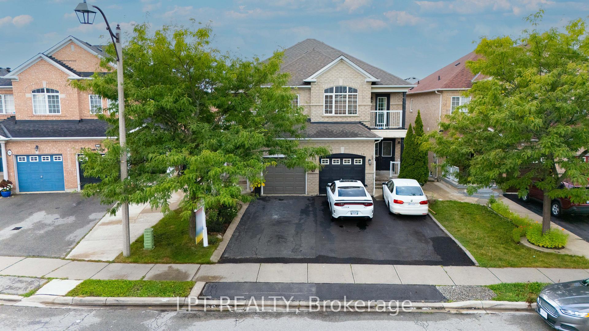 Photo 1 of 78 Dewridge Court, Brampton, Sandringham-Wellington — HOMEH
