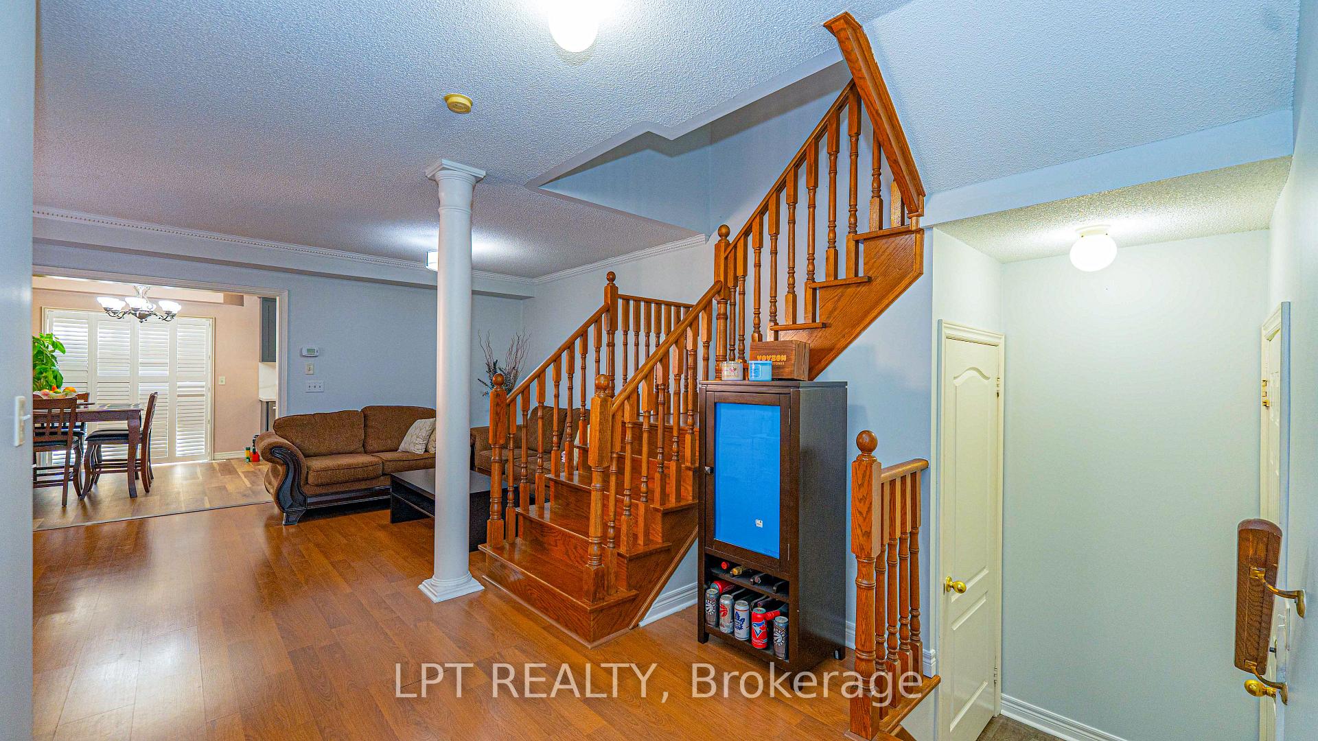 Photo 19 of 78 Dewridge Court, Brampton, Sandringham-Wellington — HOMEH