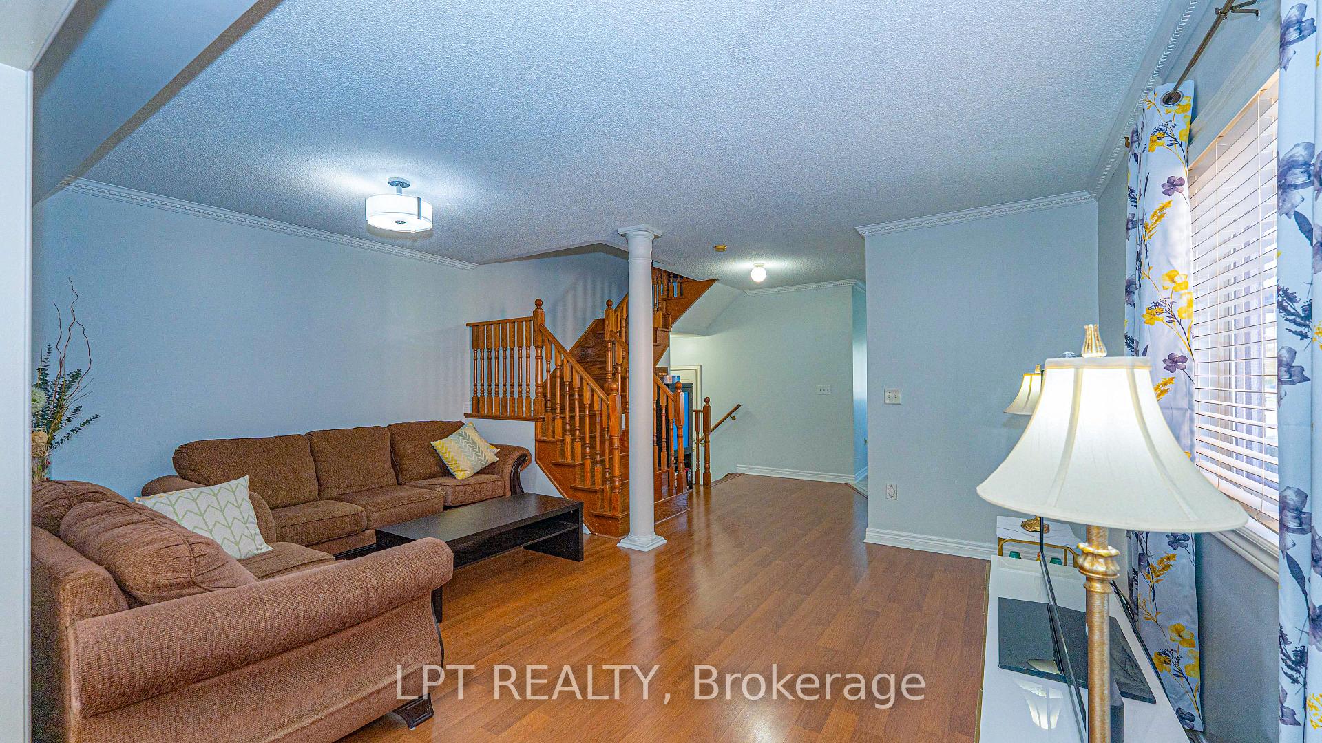 Photo 21 of 78 Dewridge Court, Brampton, Sandringham-Wellington — HOMEH