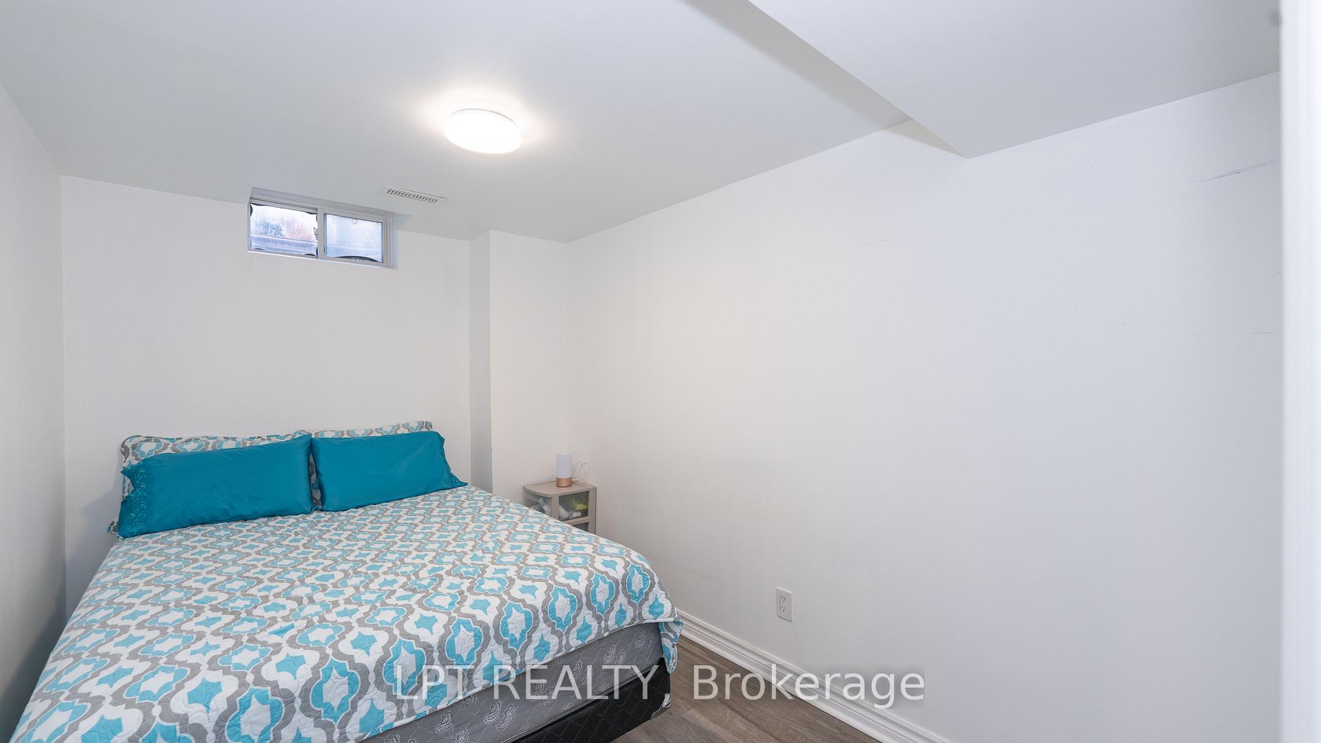 Photo 39 of 78 Dewridge Court, Brampton, Sandringham-Wellington — HOMEH
