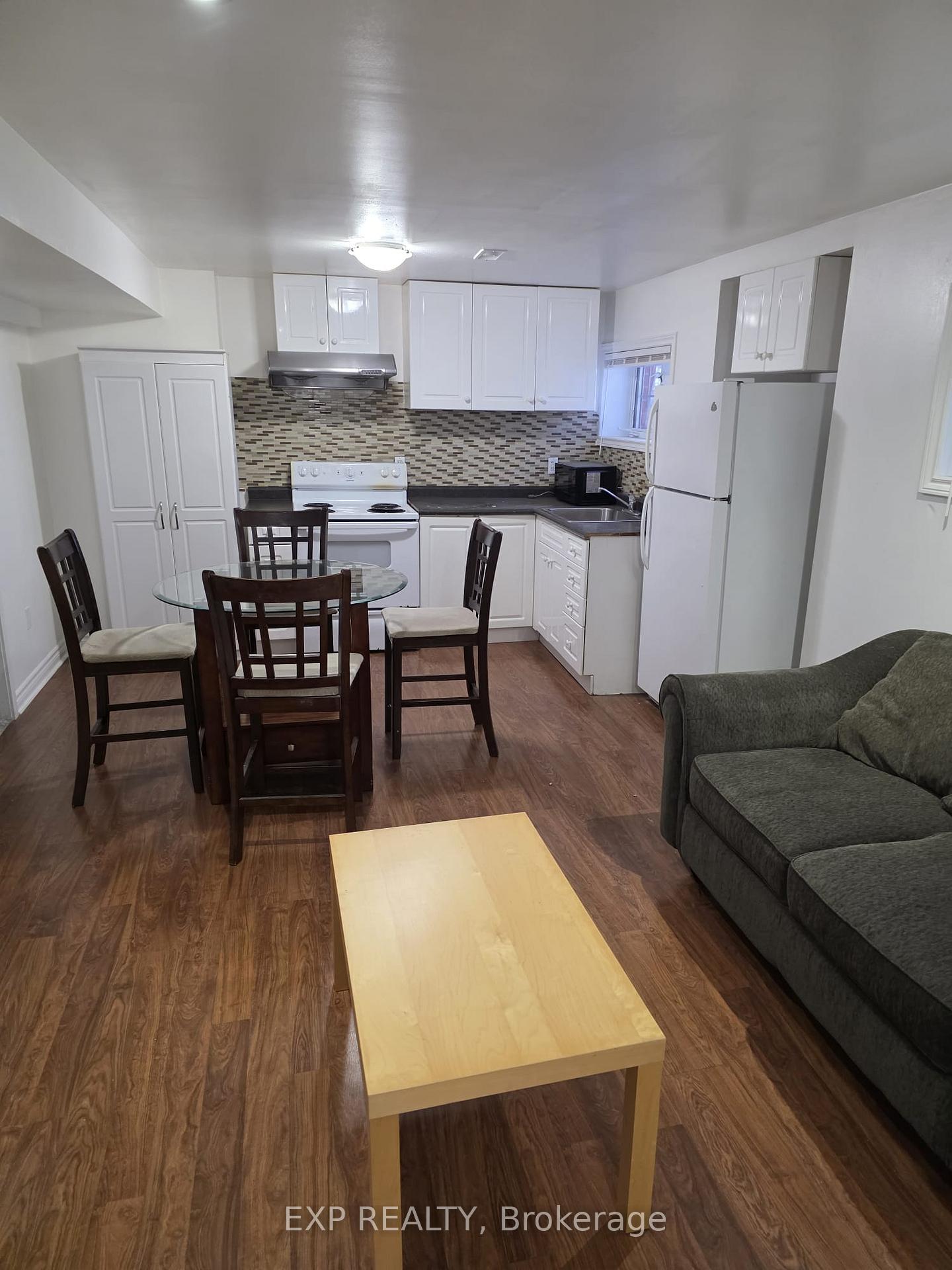 Photo 8 of Unit Basement, 29 Rubysilver Drive, Brampton, Vales of Castlemore — HOMEH