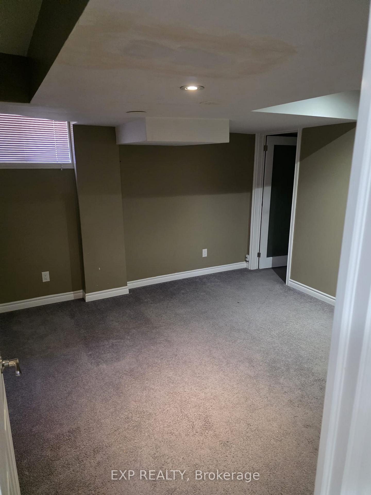 Photo 2 of Unit Basement, 29 Rubysilver Drive, Brampton, Vales of Castlemore — HOMEH