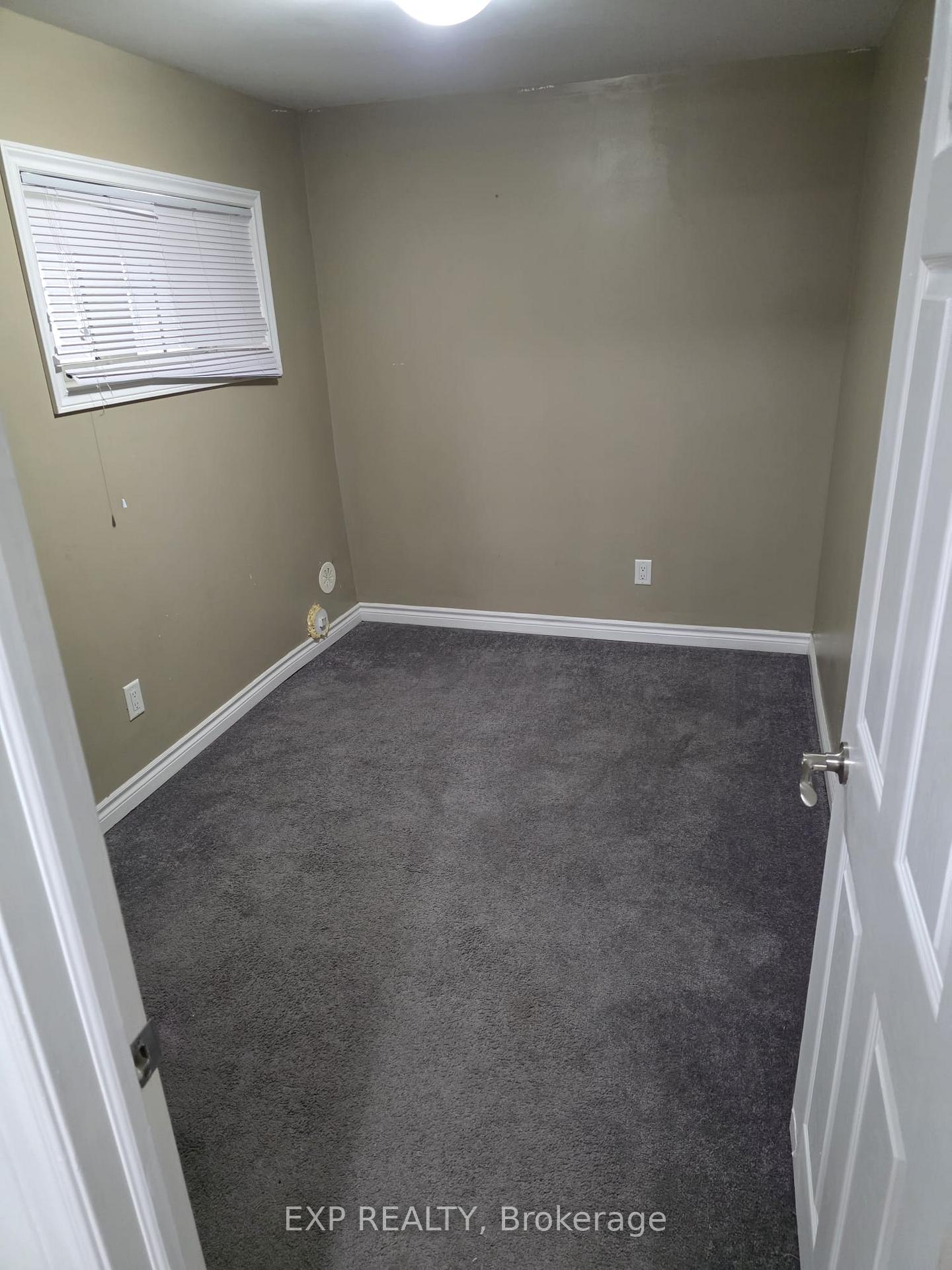 Photo 4 of Unit Basement, 29 Rubysilver Drive, Brampton, Vales of Castlemore — HOMEH