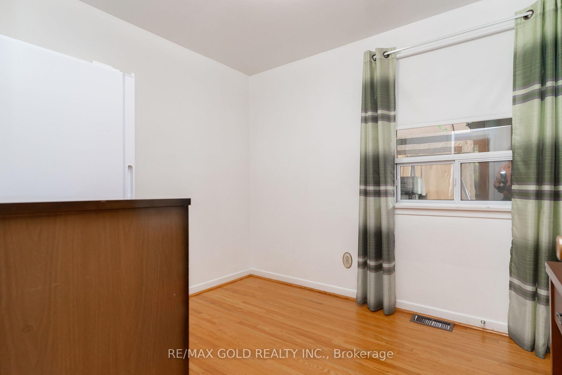 Photo 3 of 64 Mc Laughlin Road N, North Kawartha, Northwood Park — HOMEH