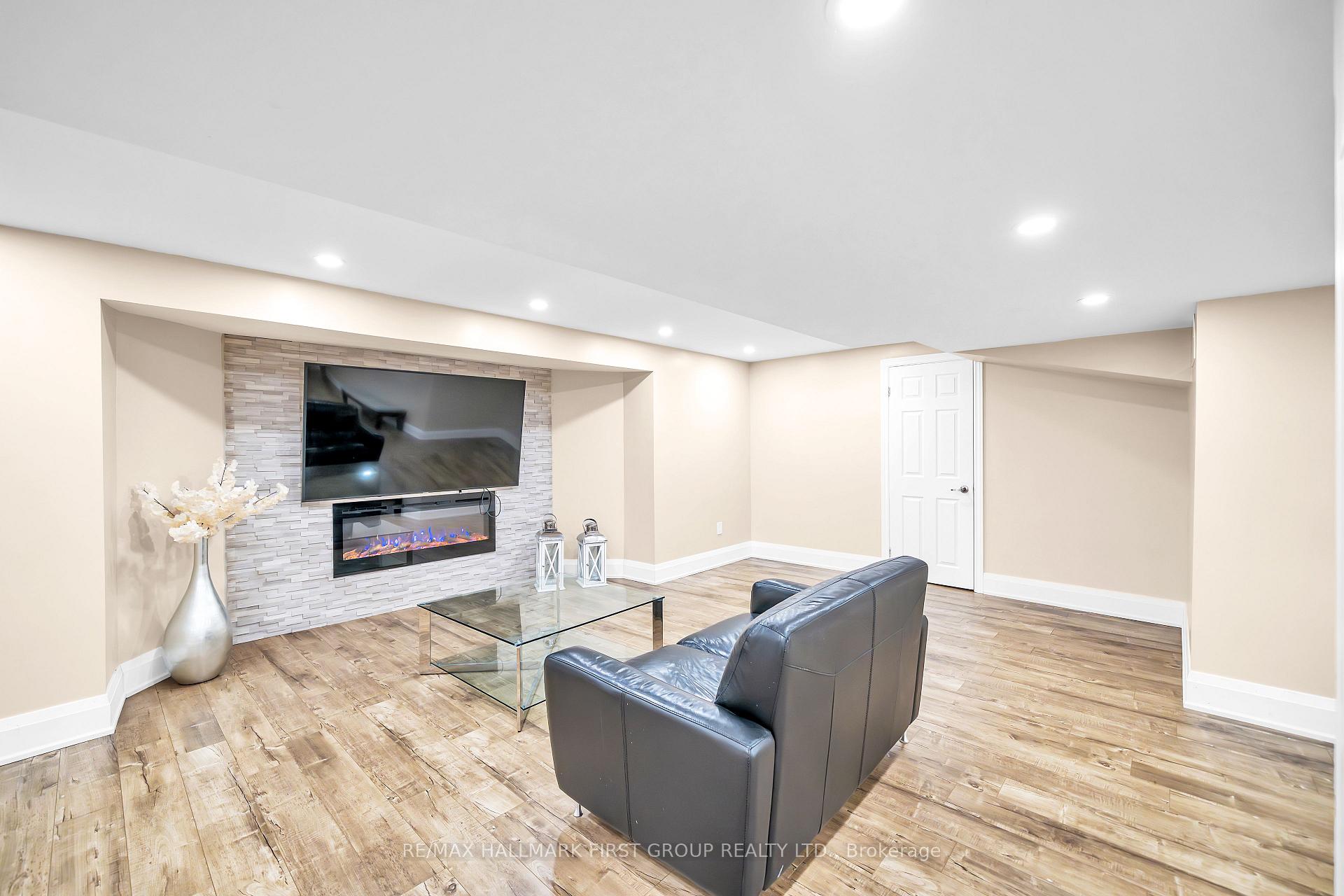 Photo 43 of 43 Bevan Crescent, Ajax, Northwest Ajax — HOMEH