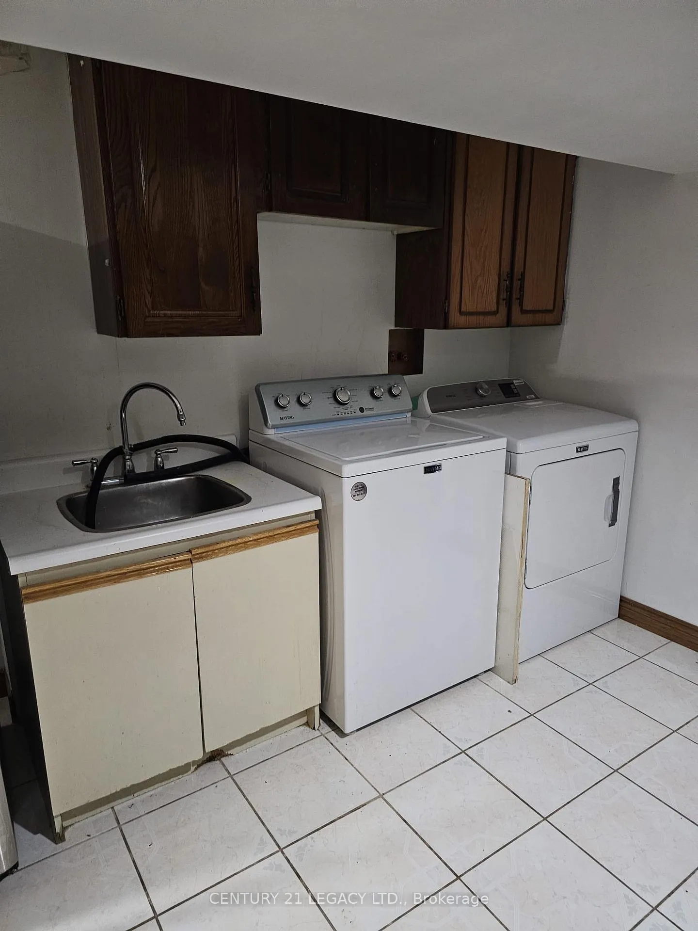 Photo 9 of 101 McMurchy Avenue S, Brampton, Brampton South — HOMEH