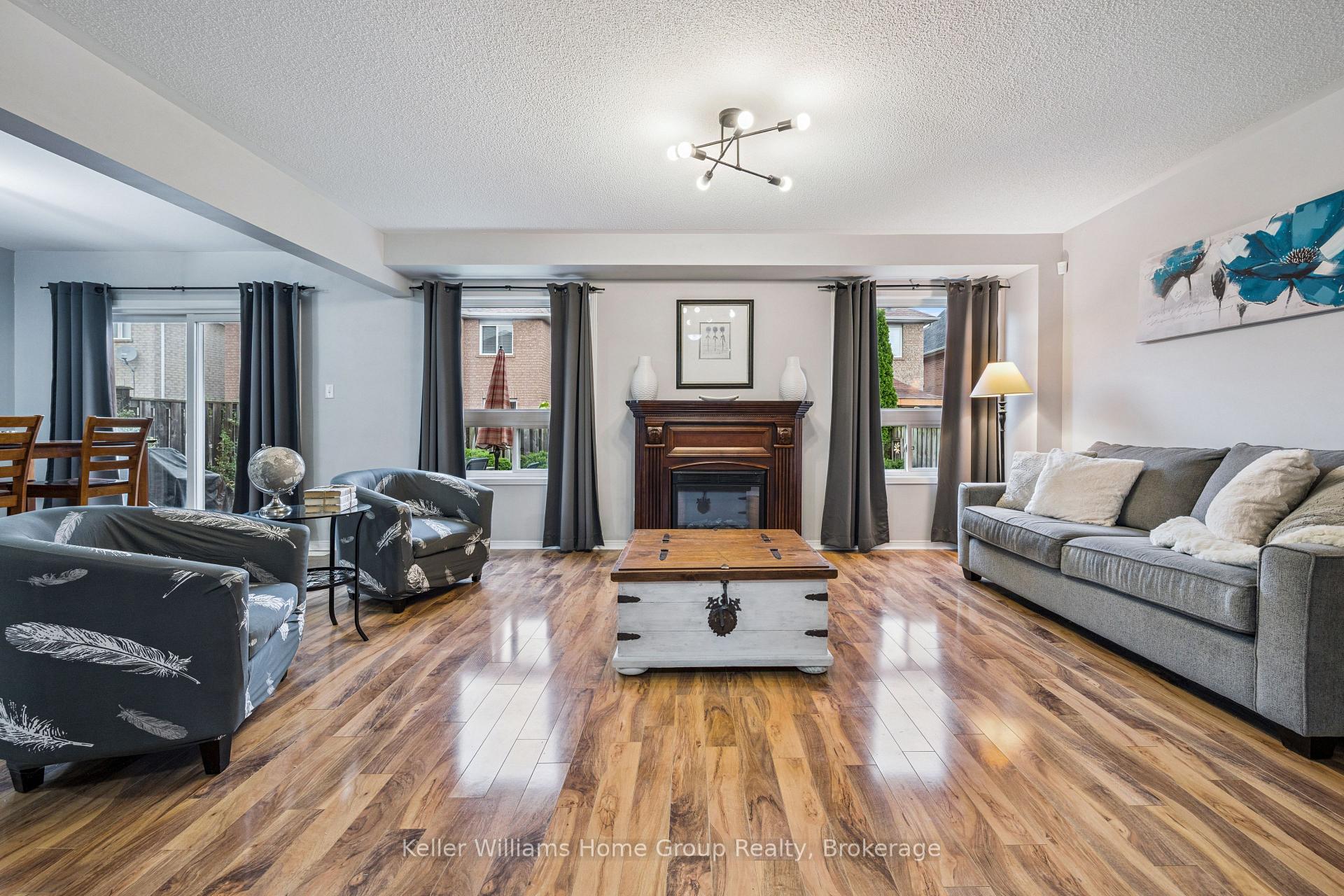 Photo 6 of 17 Florette Place, Brampton, Fletcher's Meadow — HOMEH