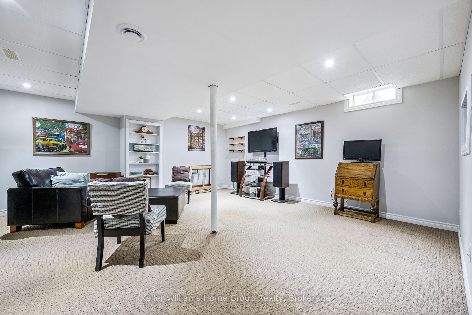 Photo 16 of 17 Florette Place, Brampton, Fletcher's Meadow — HOMEH