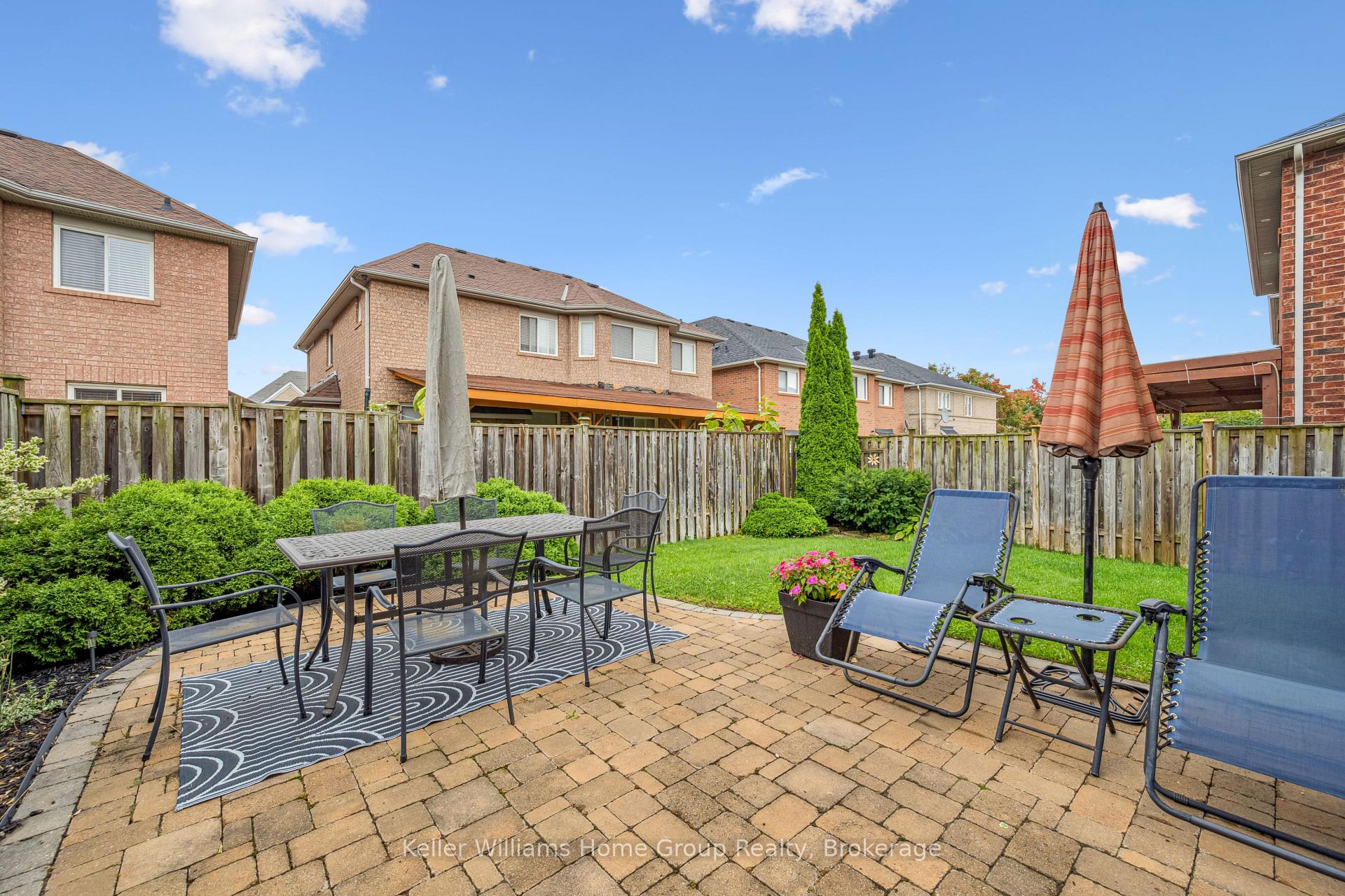Photo 29 of 17 Florette Place, Brampton, Fletcher's Meadow — HOMEH