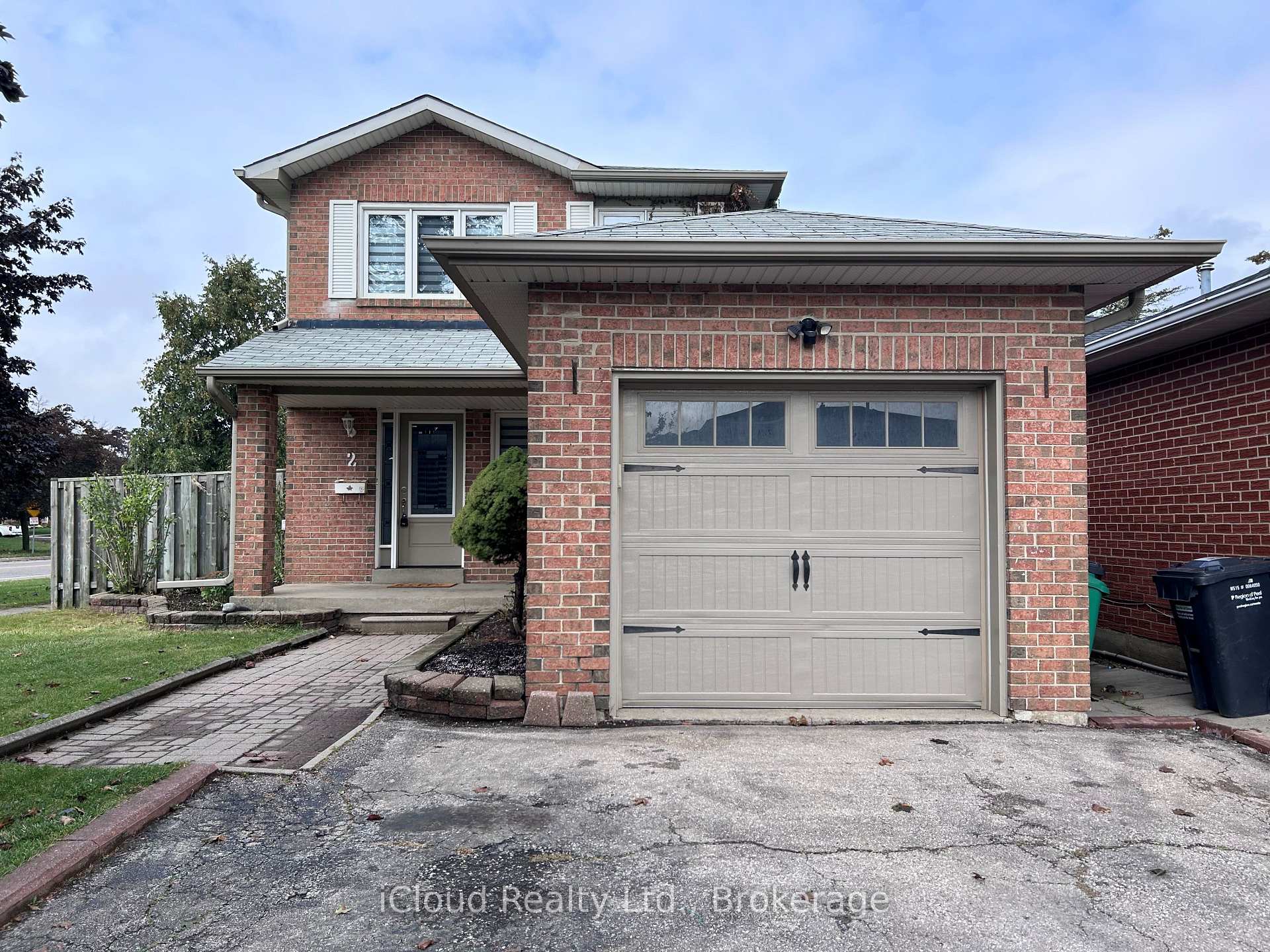 Photo 1 of 2 Tropical Court, Brampton, Heart Lake West — HOMEH