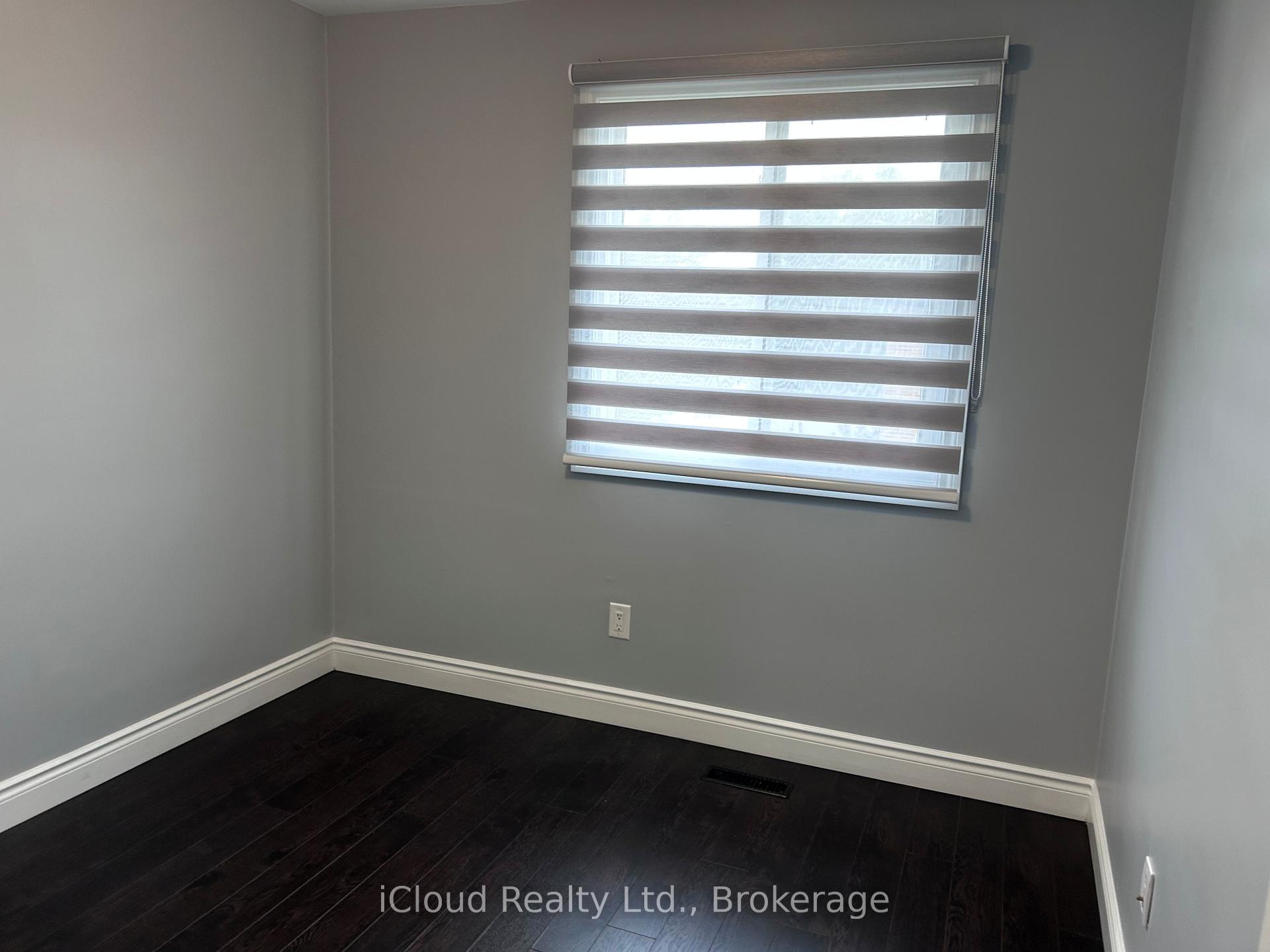 Photo 14 of 2 Tropical Court, Brampton, Heart Lake West — HOMEH