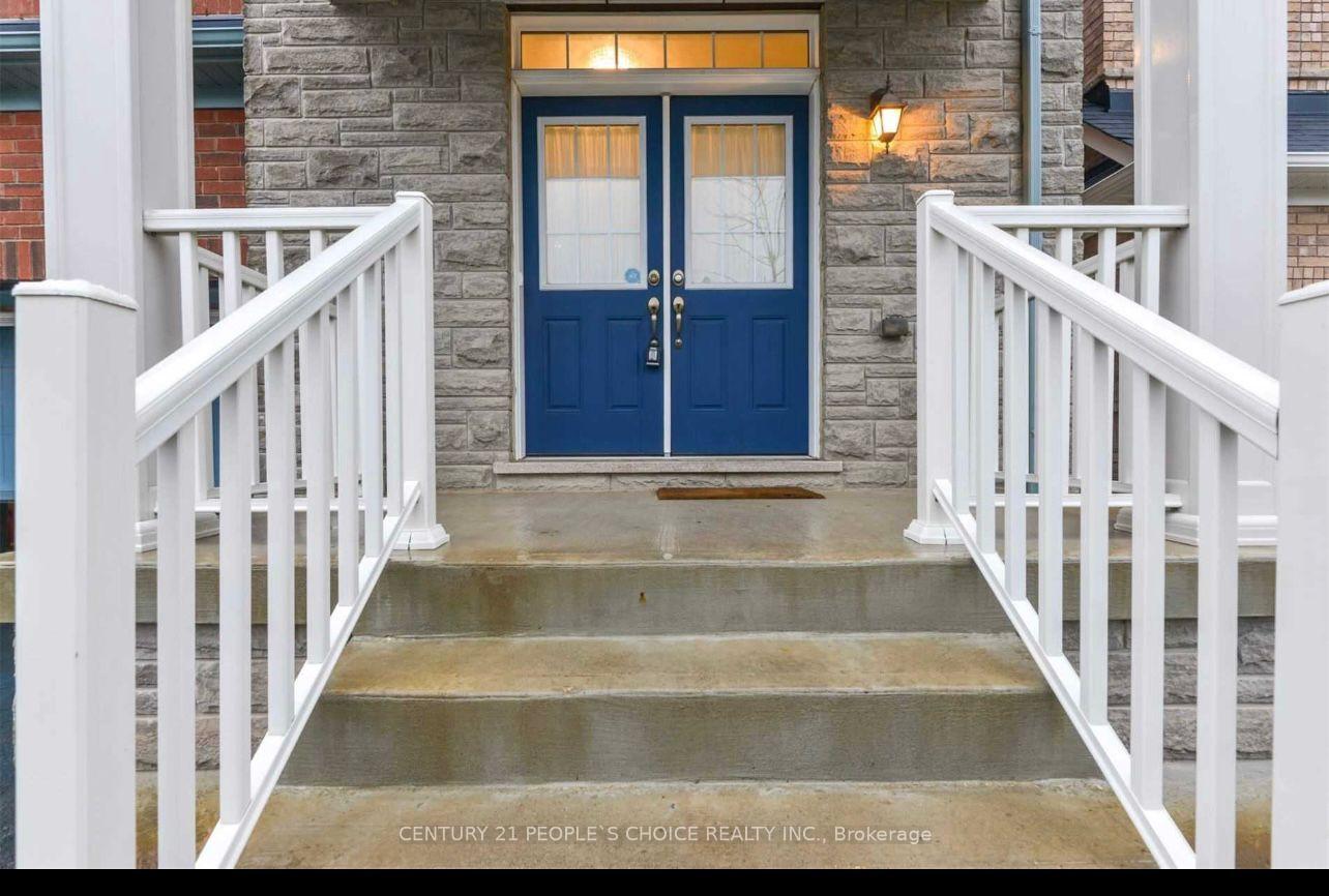 Photo 2 of 49 Bellcrest Road N, Brampton, Credit Valley — HOMEH
