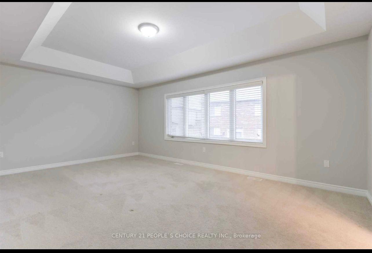 Photo 8 of 49 Bellcrest Road N, Brampton, Credit Valley — HOMEH