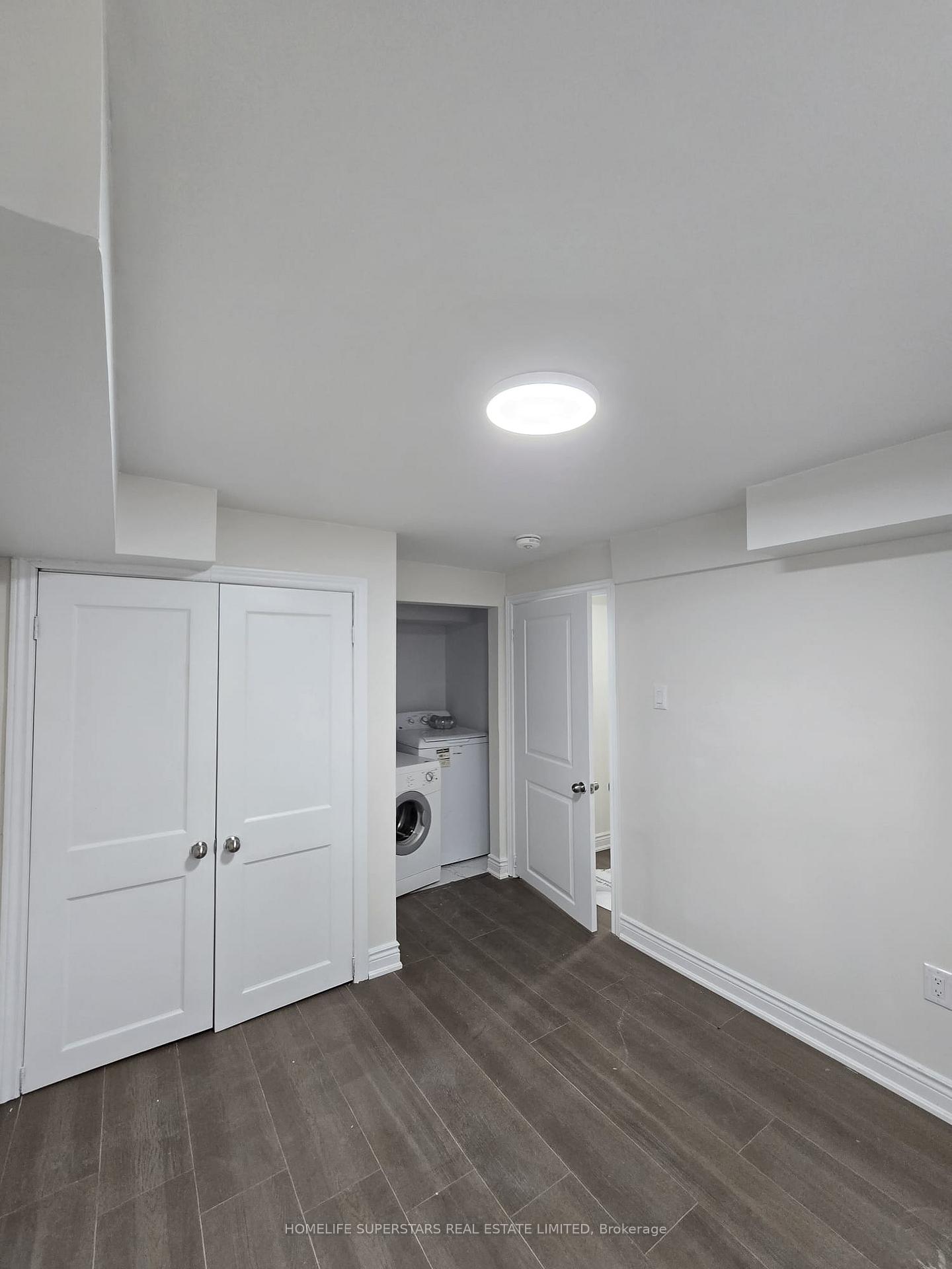 Photo 11 of 17 Heatherside Court, Brampton, Central Park — HOMEH