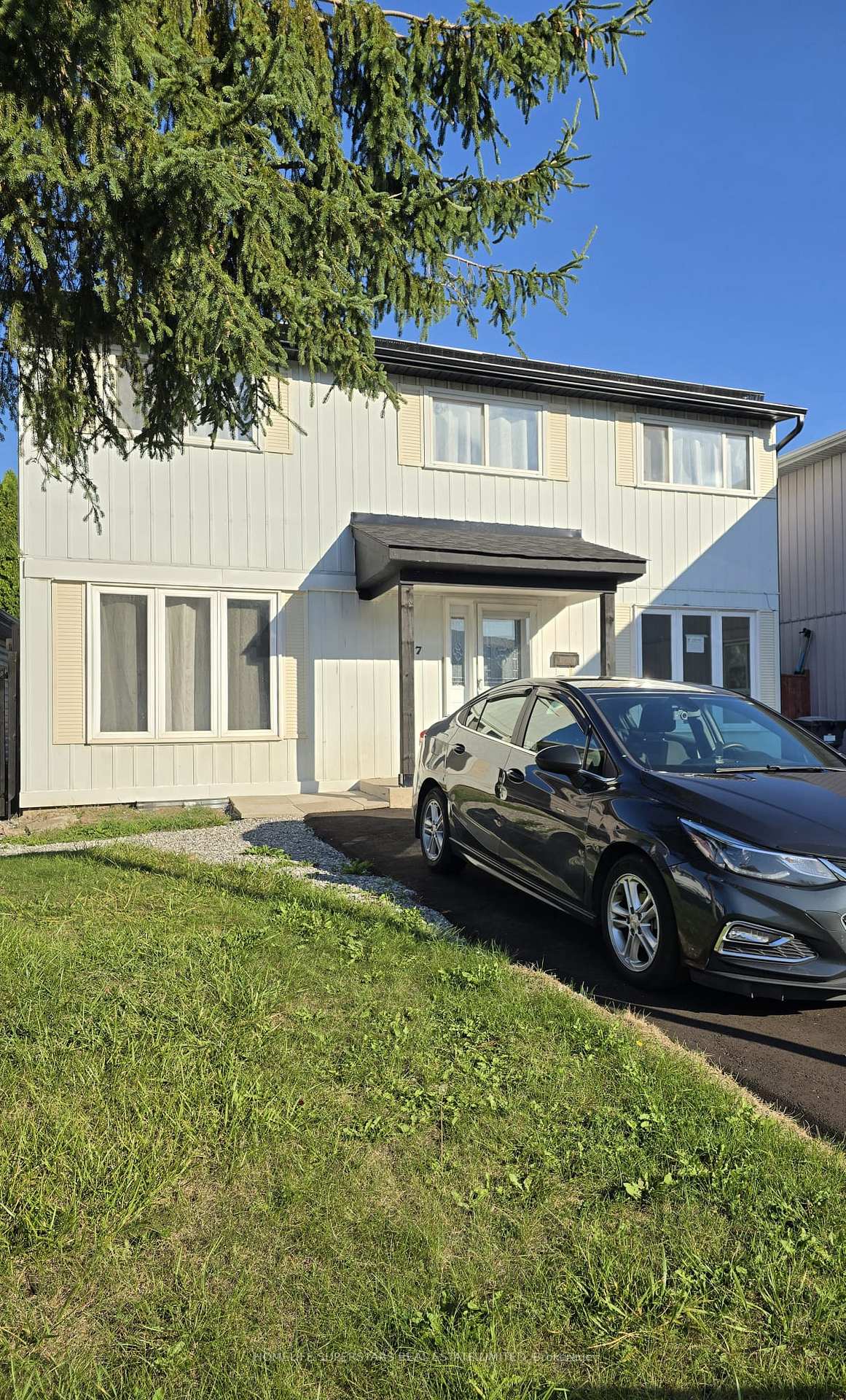 Photo 15 of 17 Heatherside Court, Brampton, Central Park — HOMEH