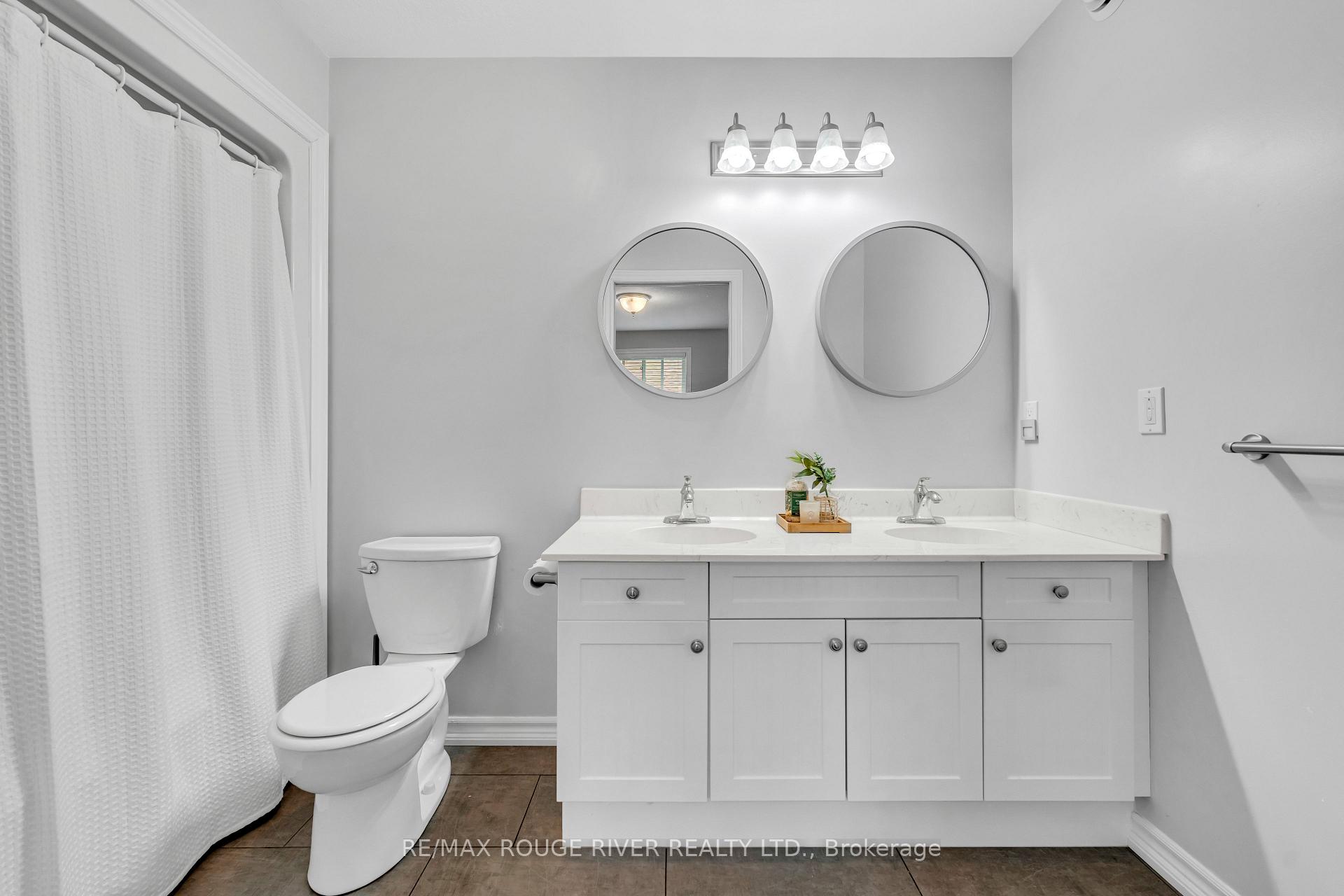 Photo 20 of 21 Beacon Drive, Brighton — HOMEH