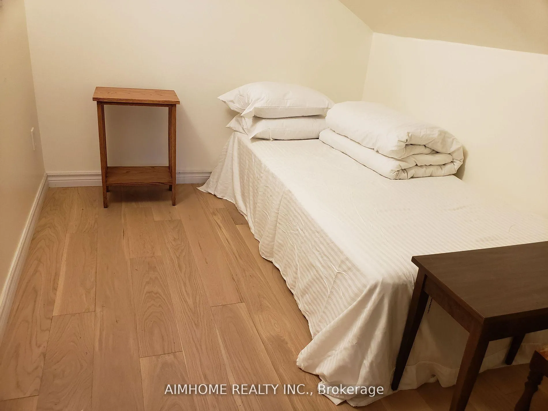 Photo 14 of Unit Unit 1, 776211 Highway 10 Road E, Chatsworth — HOMEH