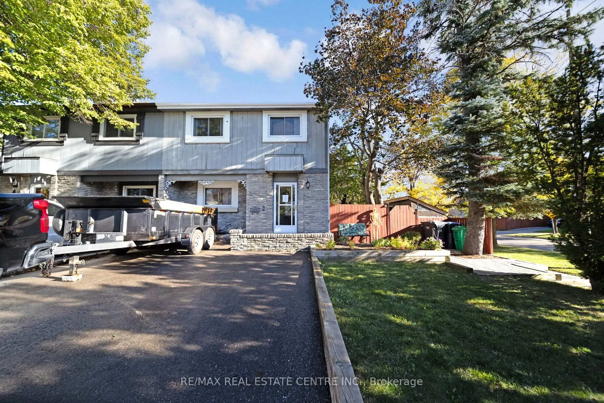 Photo 4 of 2 Charters Road, Brampton, Madoc — HOMEH