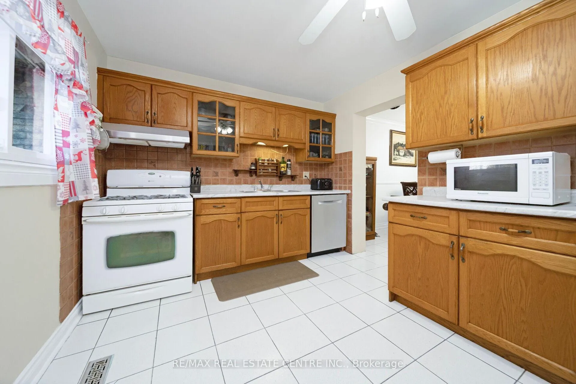Photo 18 of 2 Charters Road, Brampton, Madoc — HOMEH