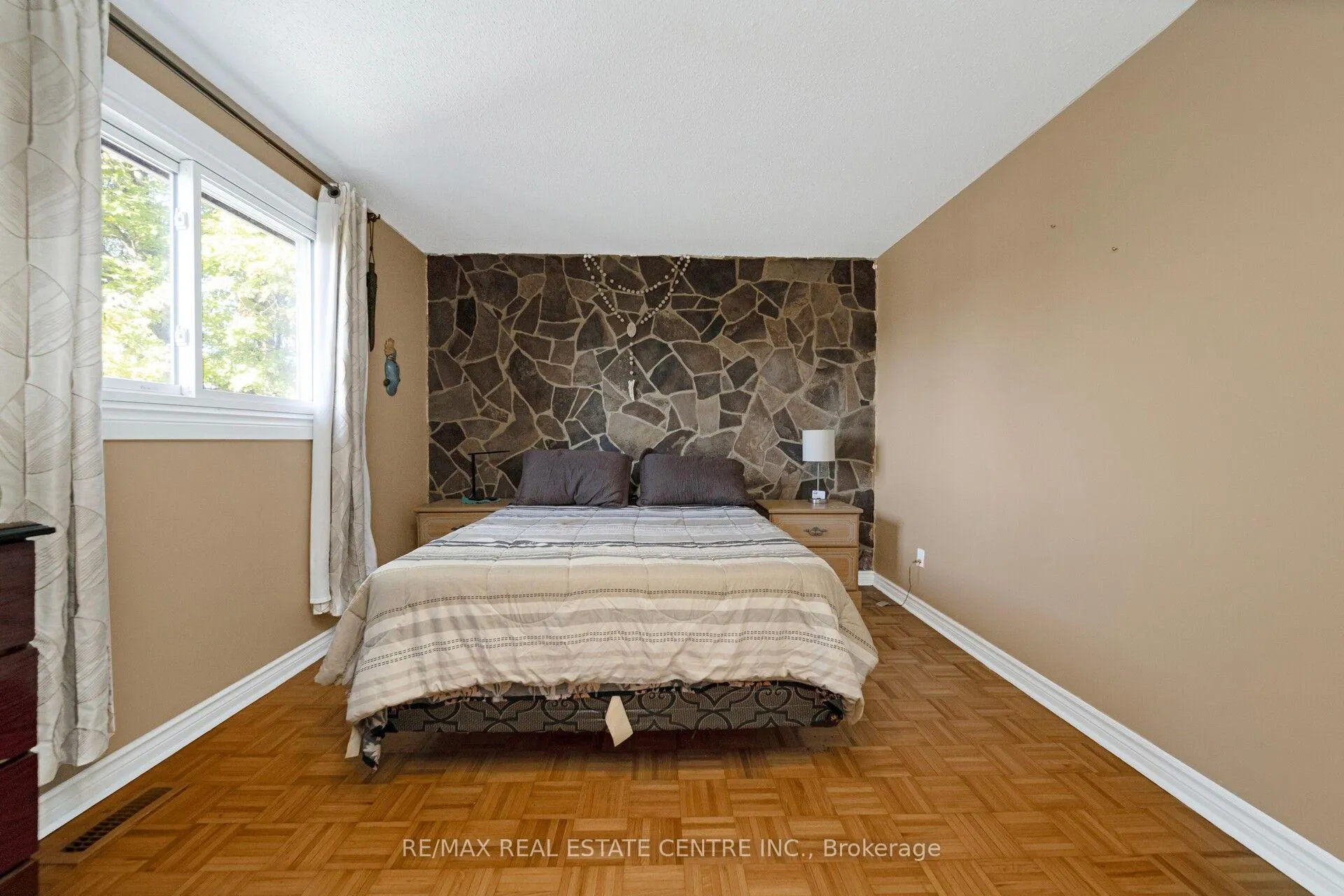 Photo 22 of 2 Charters Road, Brampton, Madoc — HOMEH