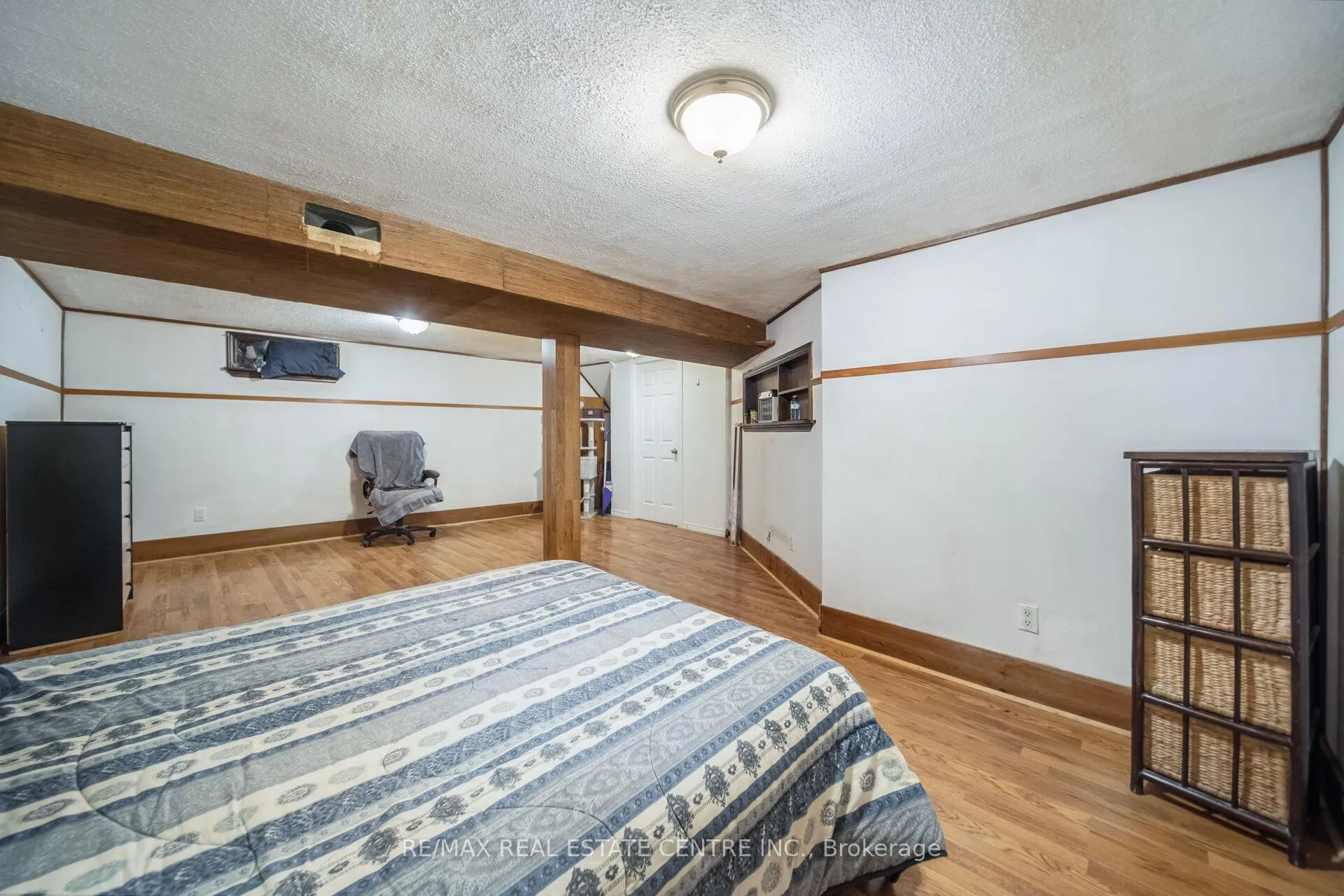 Photo 40 of 2 Charters Road, Brampton, Madoc — HOMEH