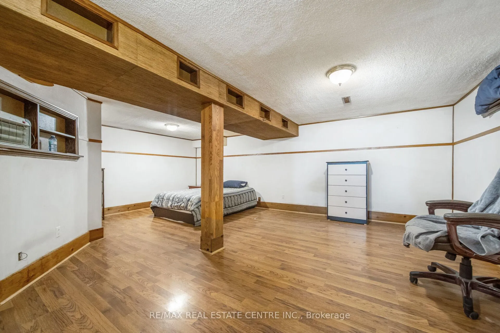 Photo 44 of 2 Charters Road, Brampton, Madoc — HOMEH