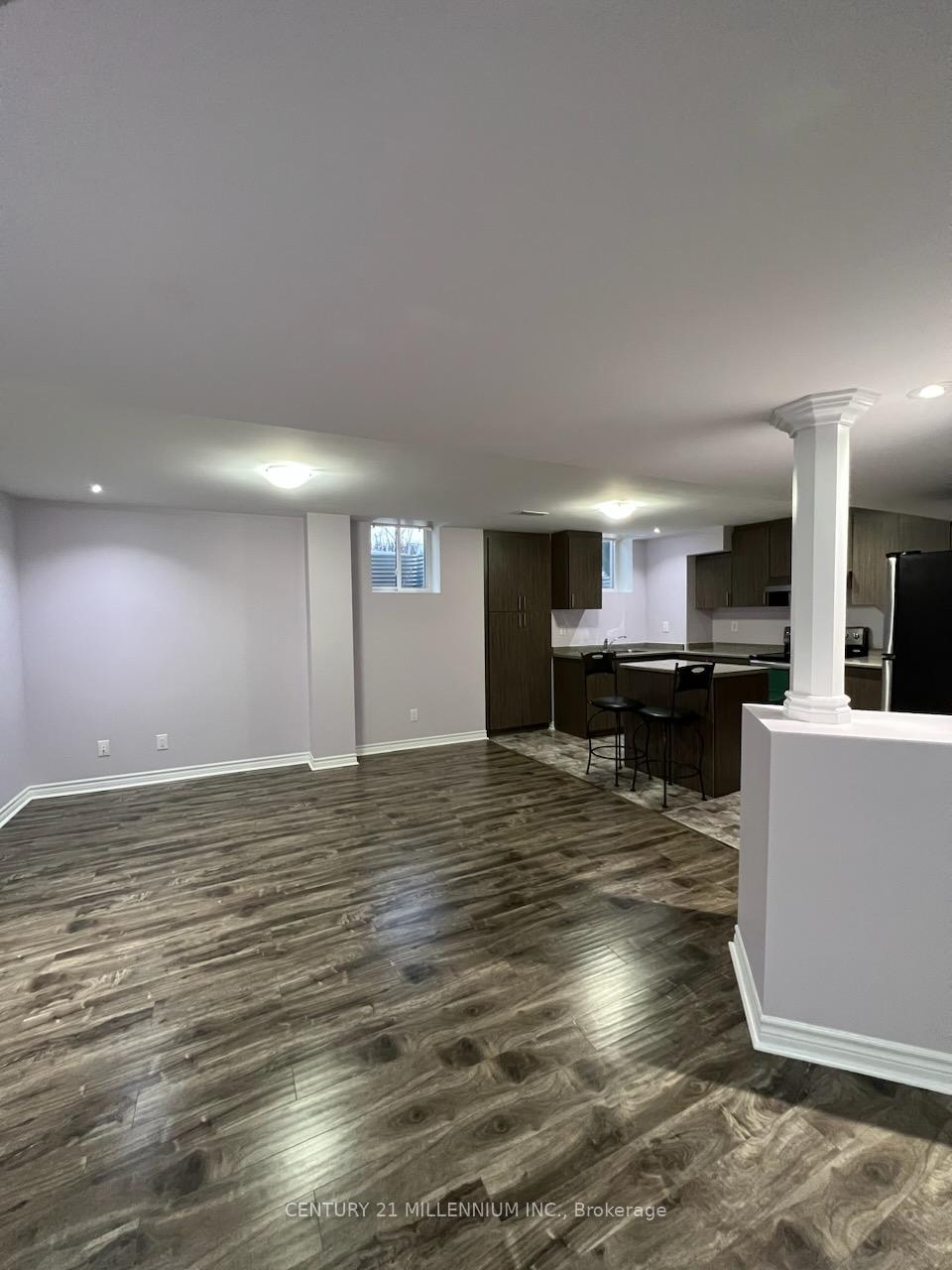 Photo 7 of 14 Gosfield Drive, Brampton, Sandringham-Wellington — HOMEH