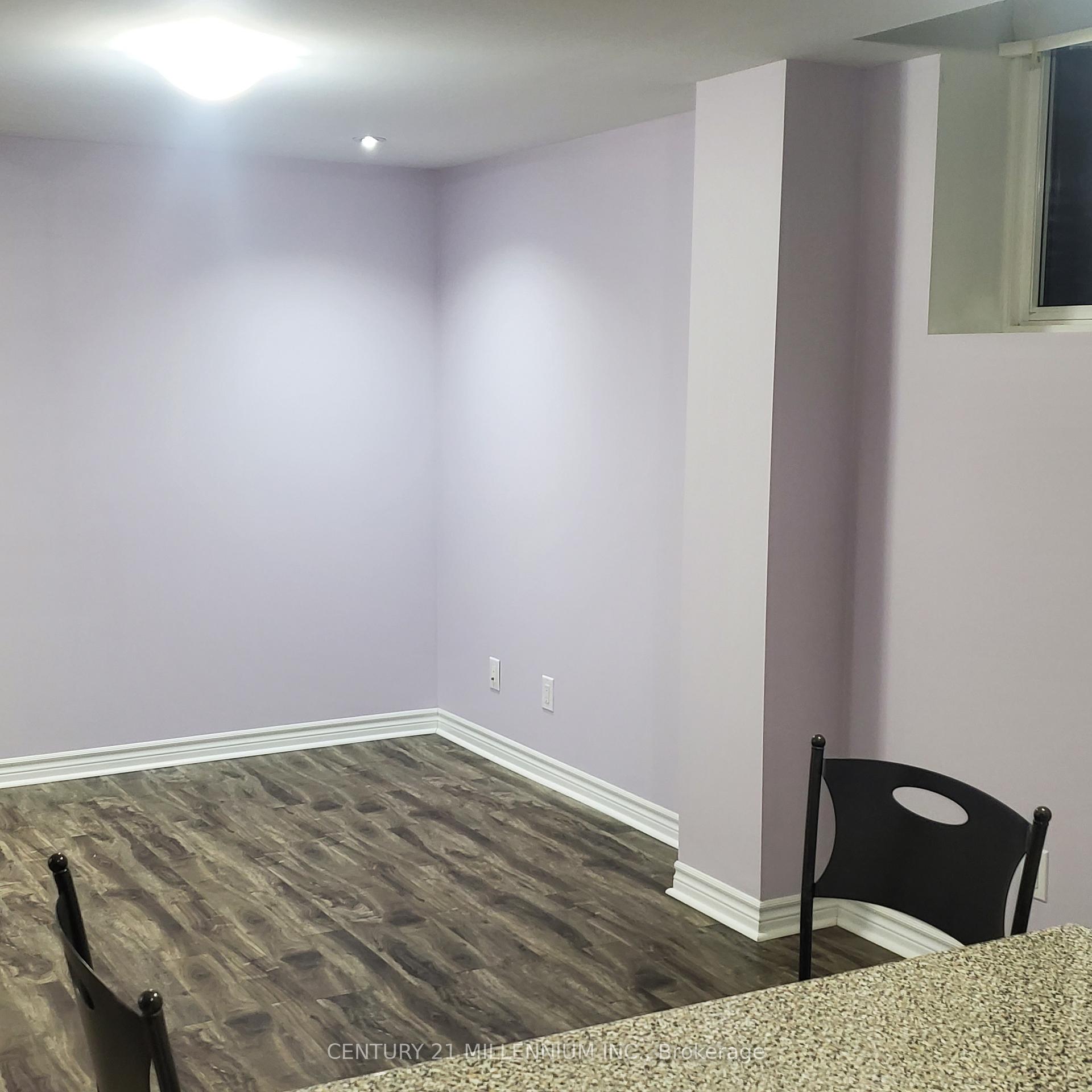 Photo 10 of 14 Gosfield Drive, Brampton, Sandringham-Wellington — HOMEH