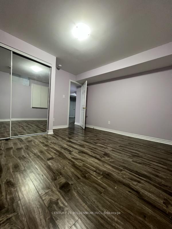 Photo 12 of 14 Gosfield Drive, Brampton, Sandringham-Wellington — HOMEH