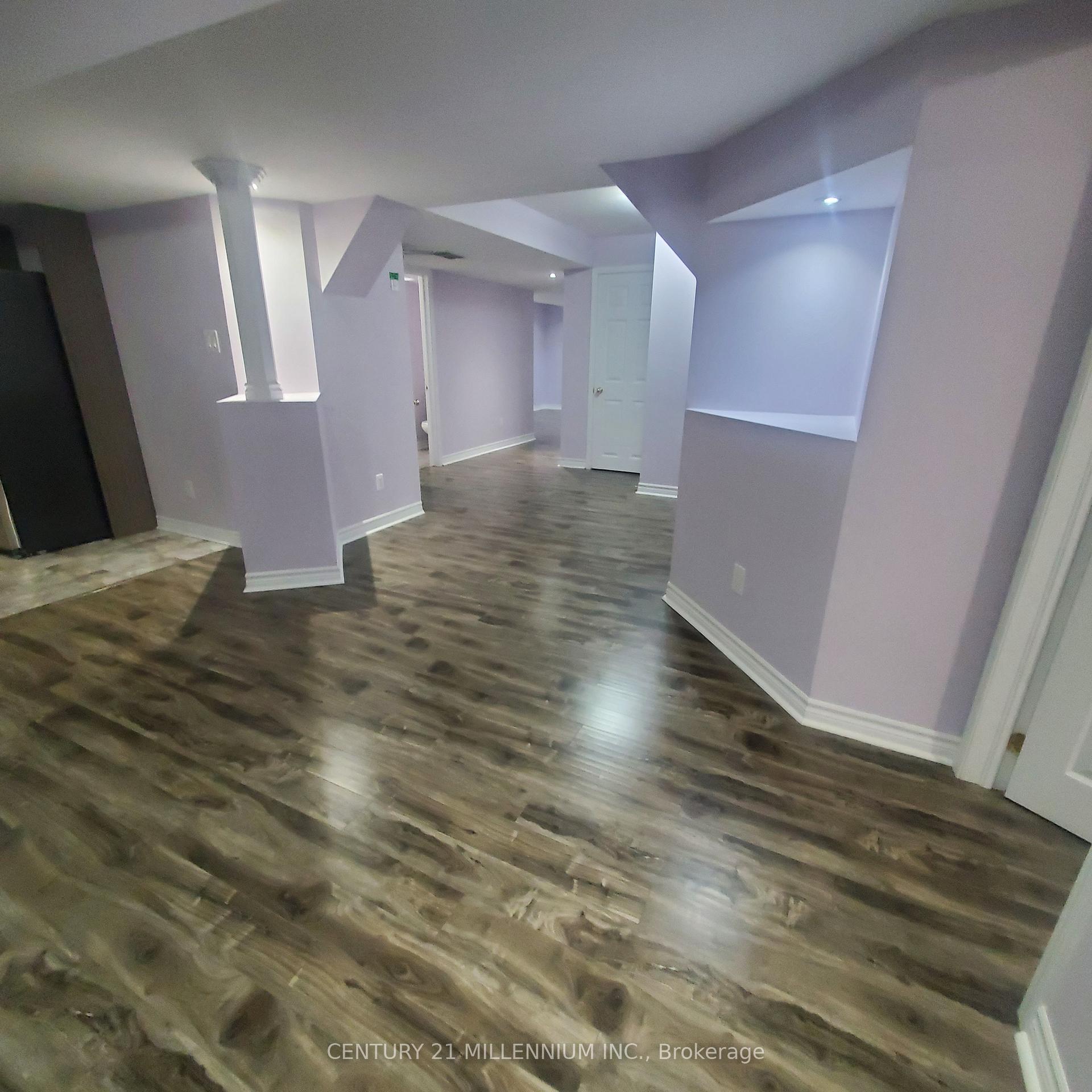 Photo 16 of 14 Gosfield Drive, Brampton, Sandringham-Wellington — HOMEH