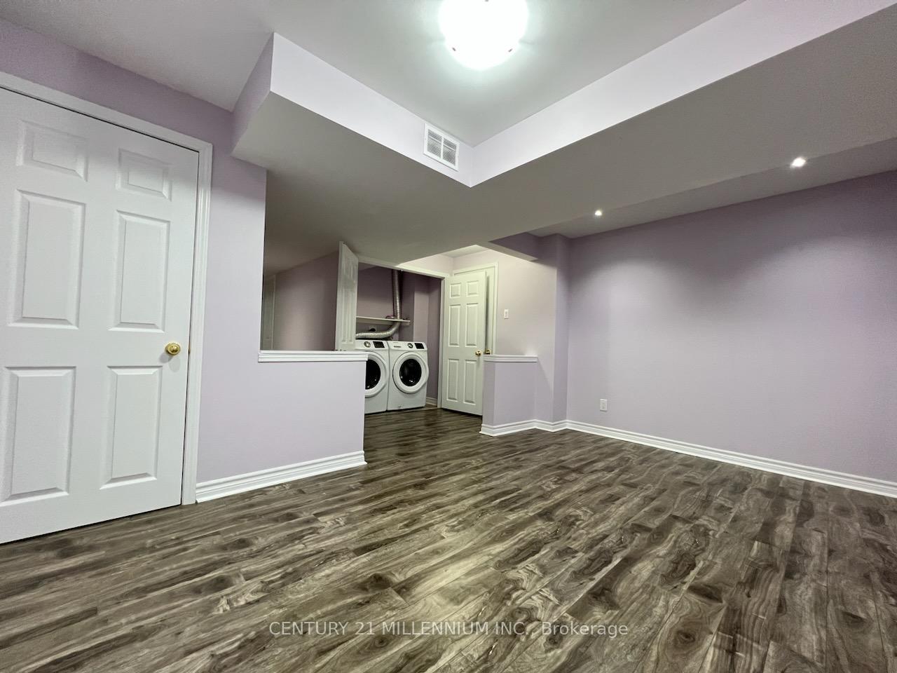 Photo 20 of 14 Gosfield Drive, Brampton, Sandringham-Wellington — HOMEH
