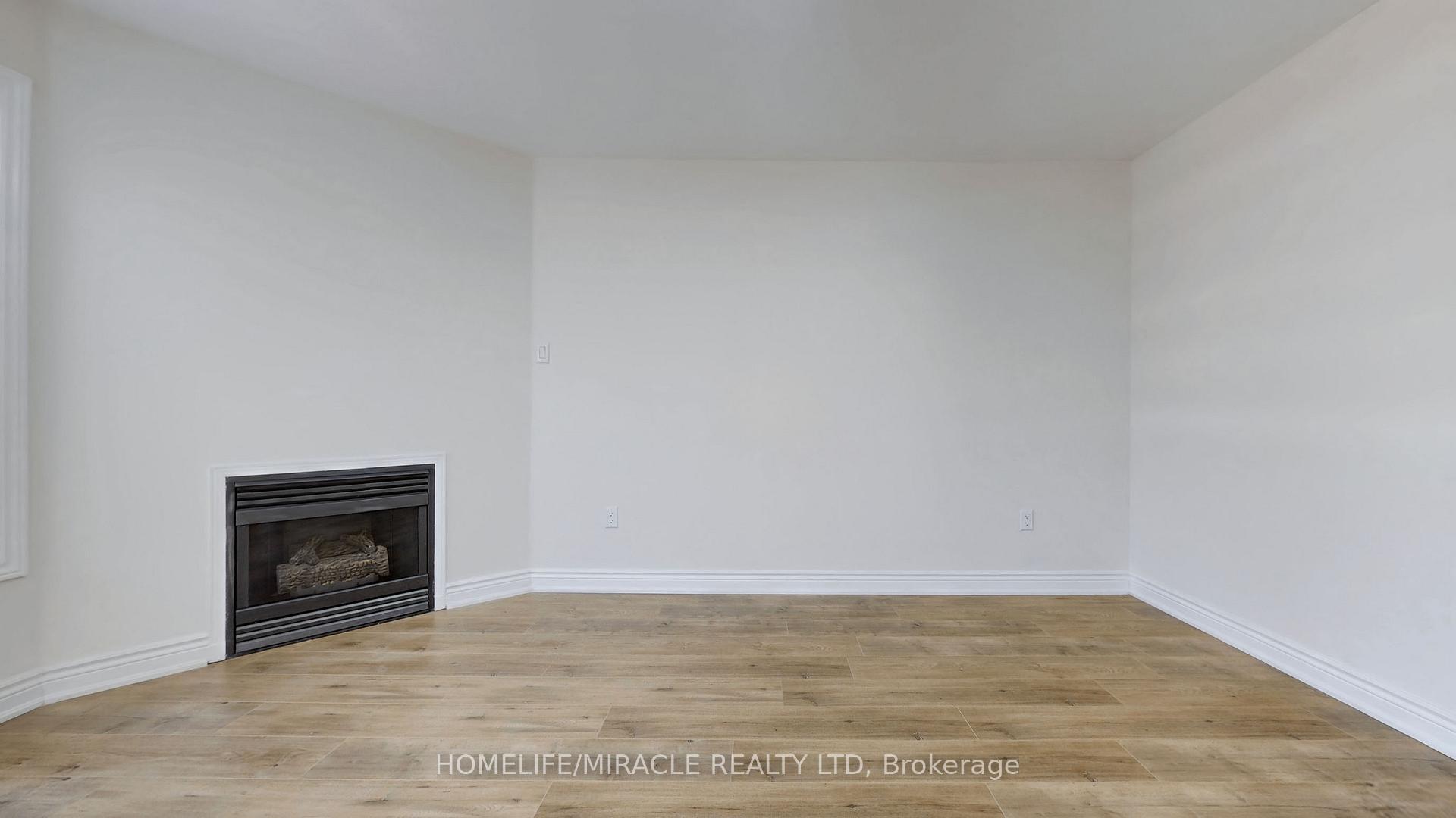 Photo 9 of 17 Beaverhall Road, Brampton, Brampton West — HOMEH