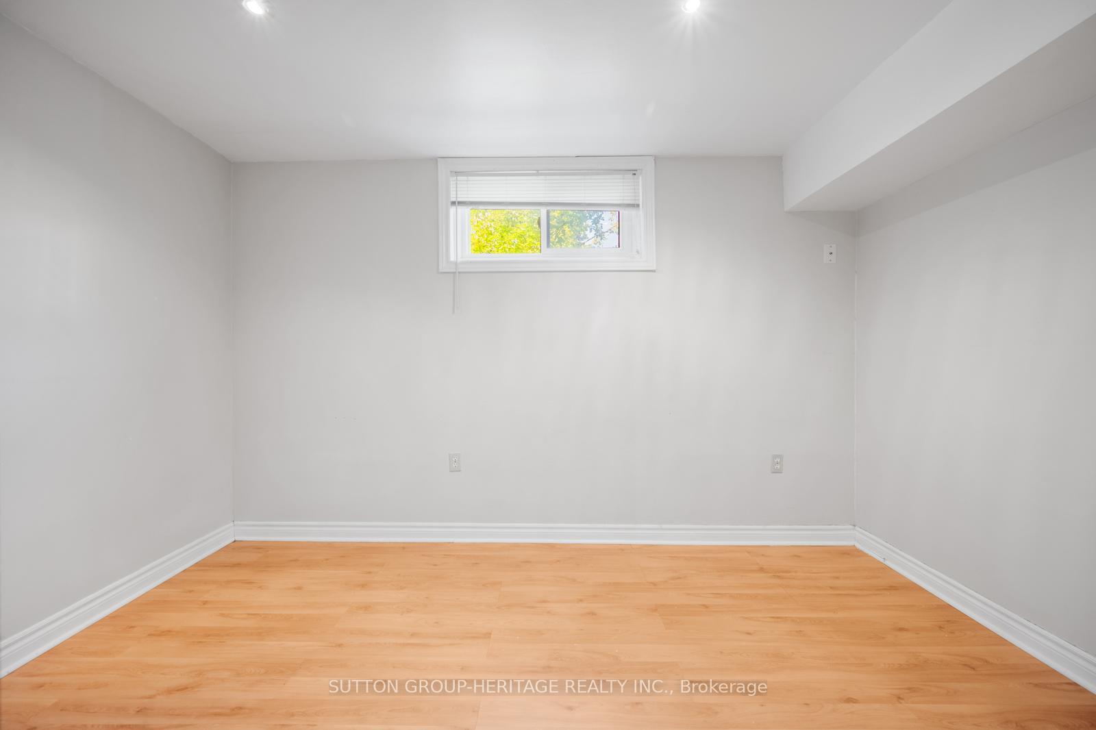 Photo 33 of 8 Poinsettia Place, Brampton, Northgate — HOMEH