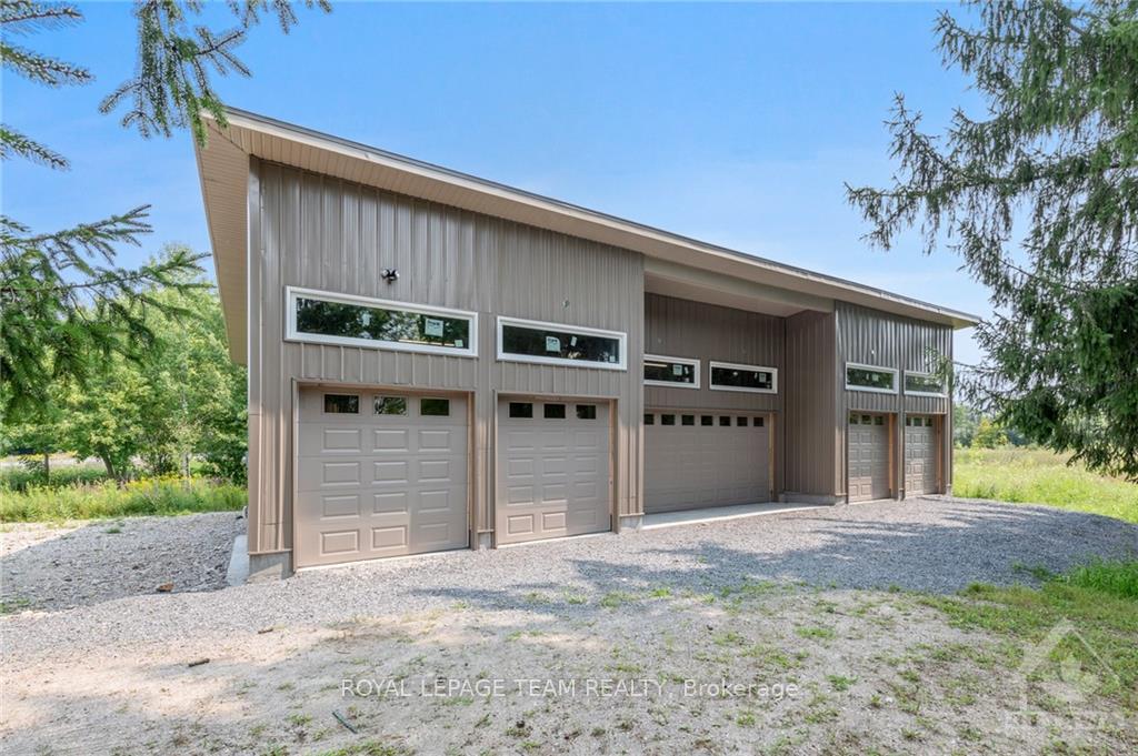 Photo 19 of 1127 Perth Road, Beckwith, Beckwith Twp — HOMEH