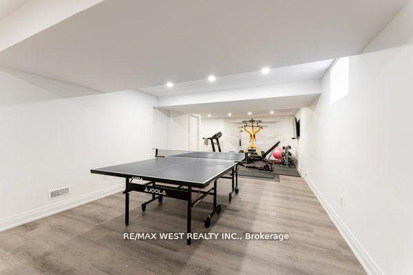 Photo 21 of 6 Forest Grove Court, Aurora, Rural Aurora — HOMEH
